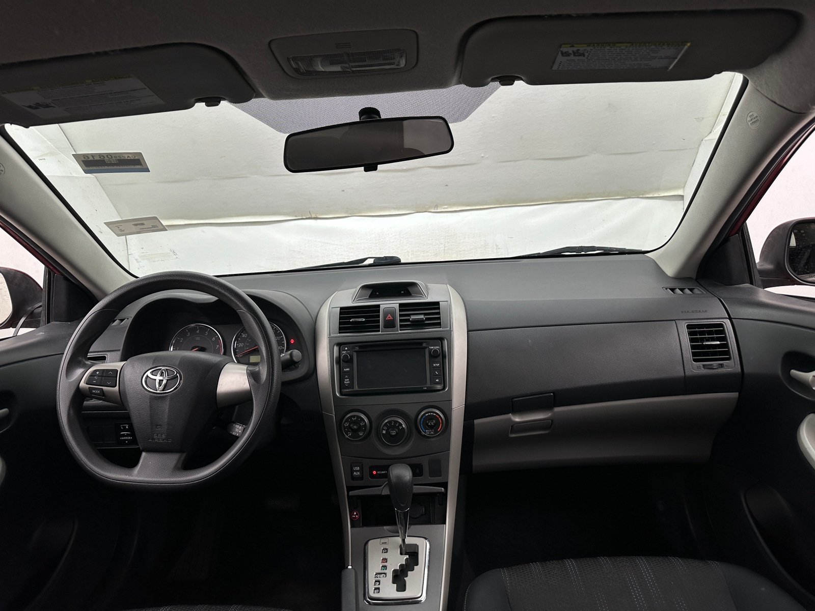 Thumbnail: 2013 Toyota Corolla - 3
