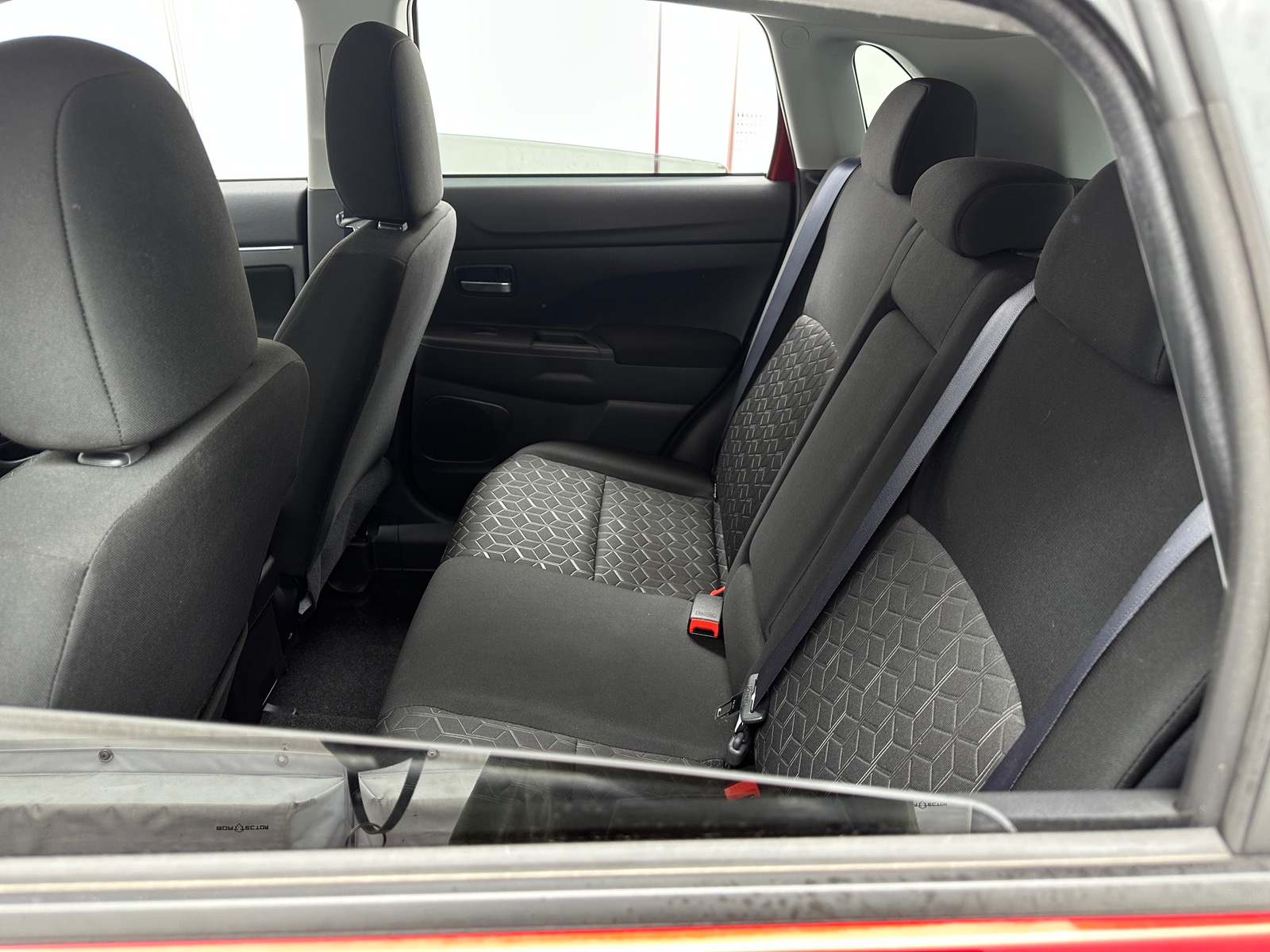 Thumbnail: 2022 Mitsubishi Outlander Sport - 6
