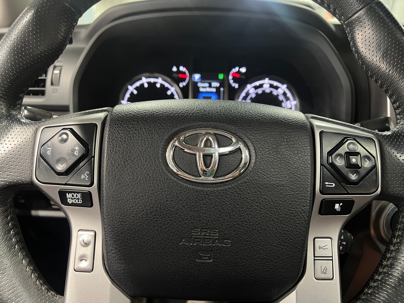 Thumbnail: 2020 Toyota 4Runner - 4