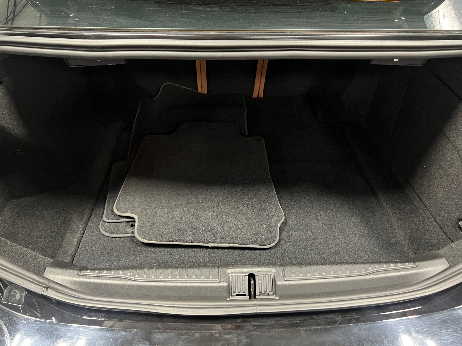 Thumbnail: 2021 Alfa Romeo Giulia - 6