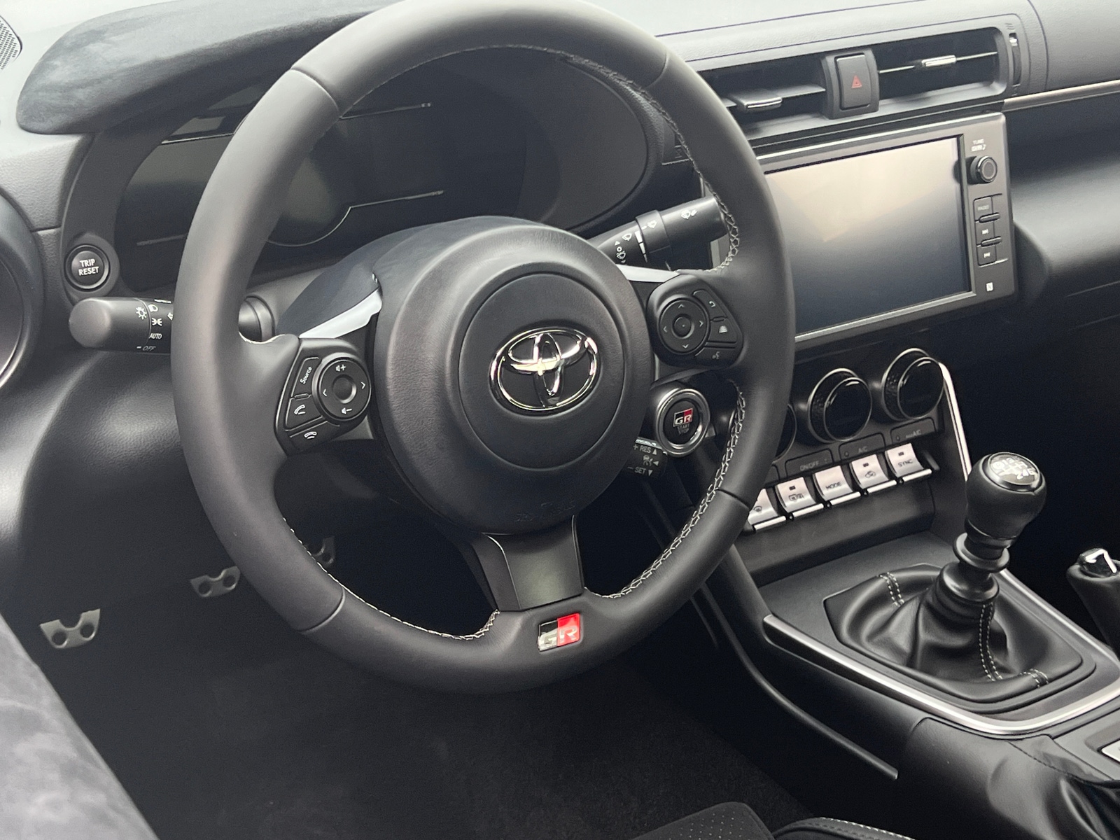 Thumbnail: 2025 Toyota GR86 - 4