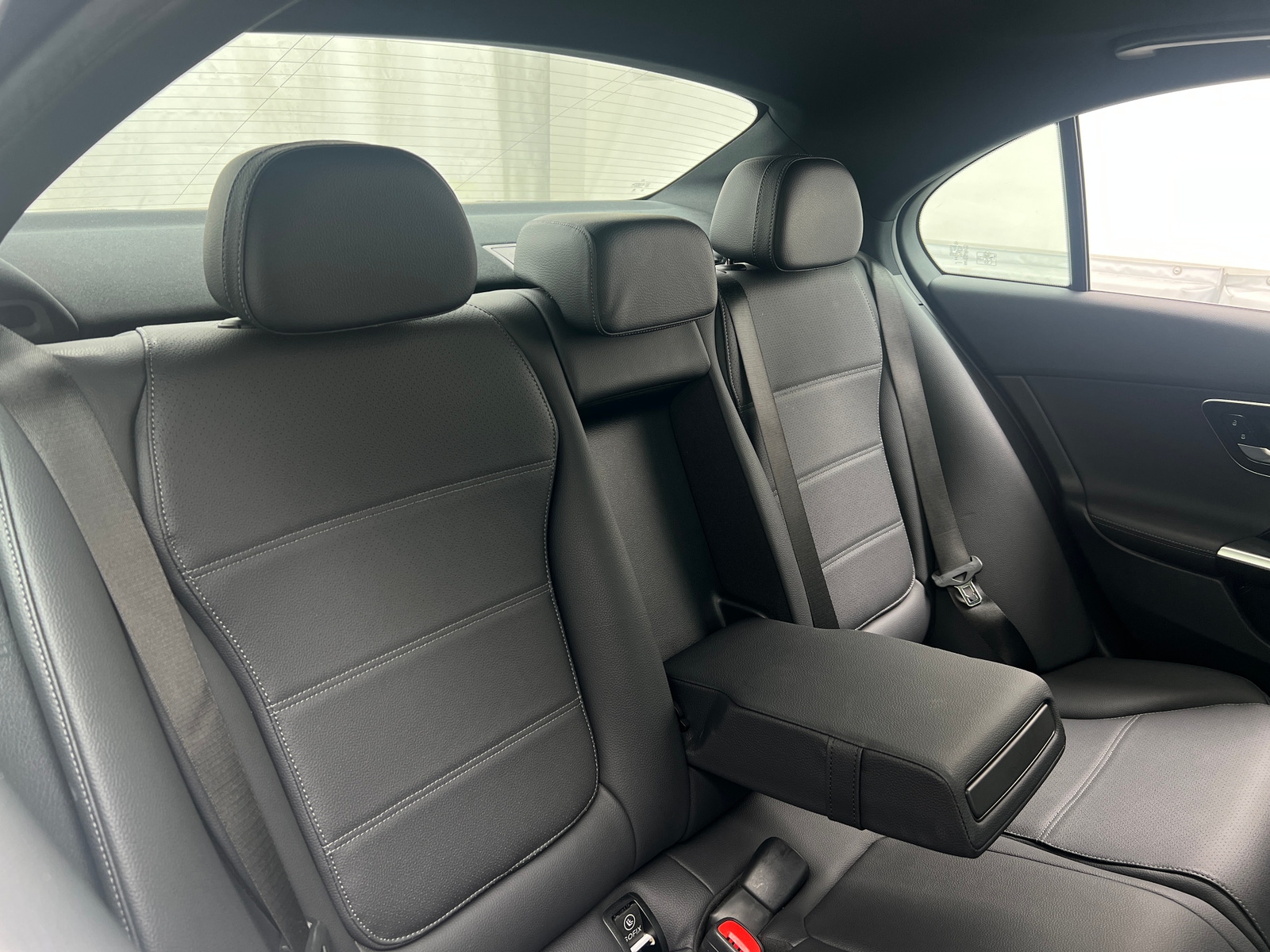 Thumbnail: 2024 Mercedes-Benz C-Class - 5