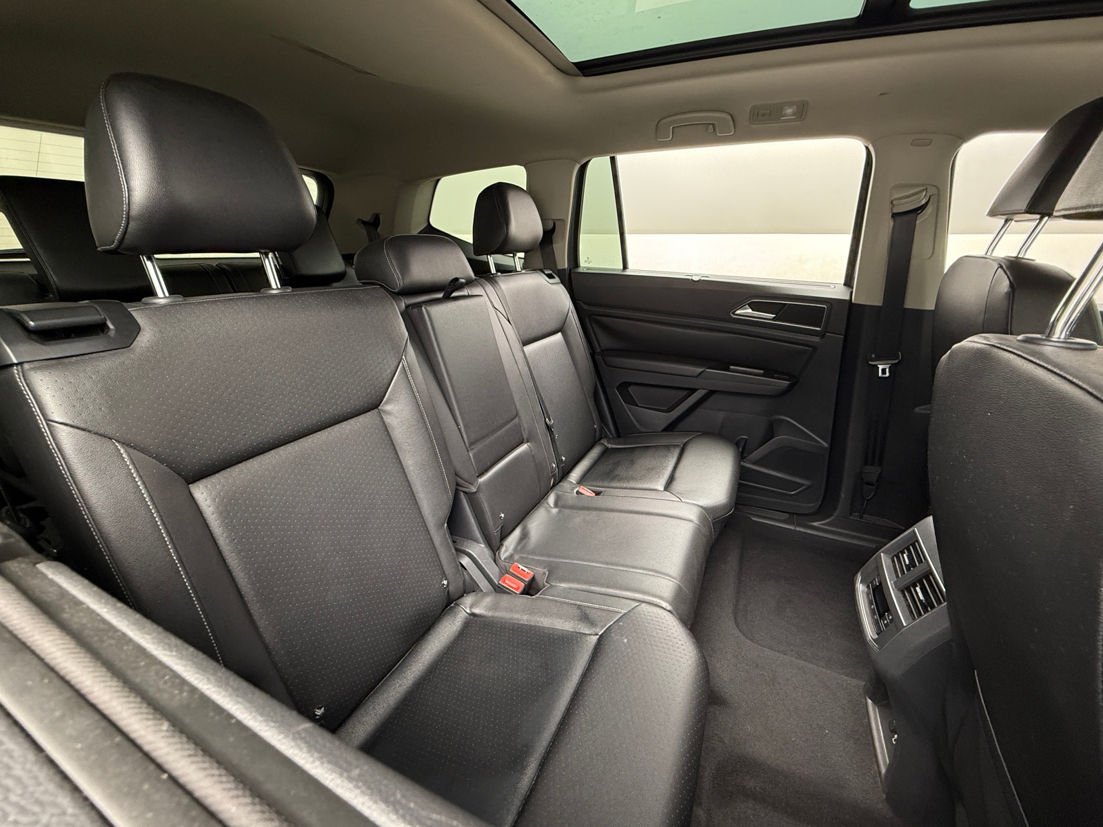 Thumbnail: 2019 Volkswagen Atlas - 5