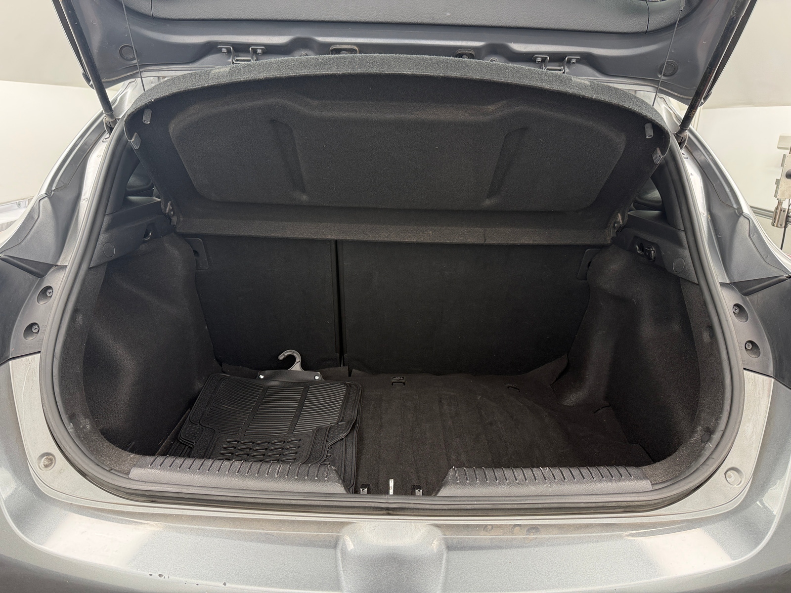 Thumbnail: 2017 Hyundai Elantra - 7