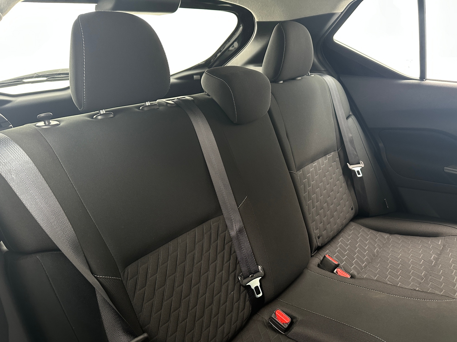 Thumbnail: 2021 Nissan Kicks - 6