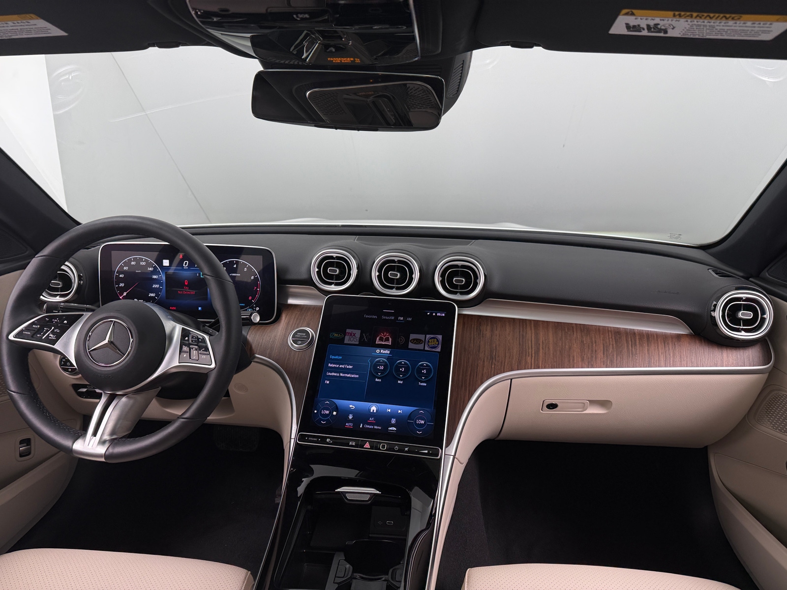 Thumbnail: 2023 Mercedes-Benz C-Class - 2