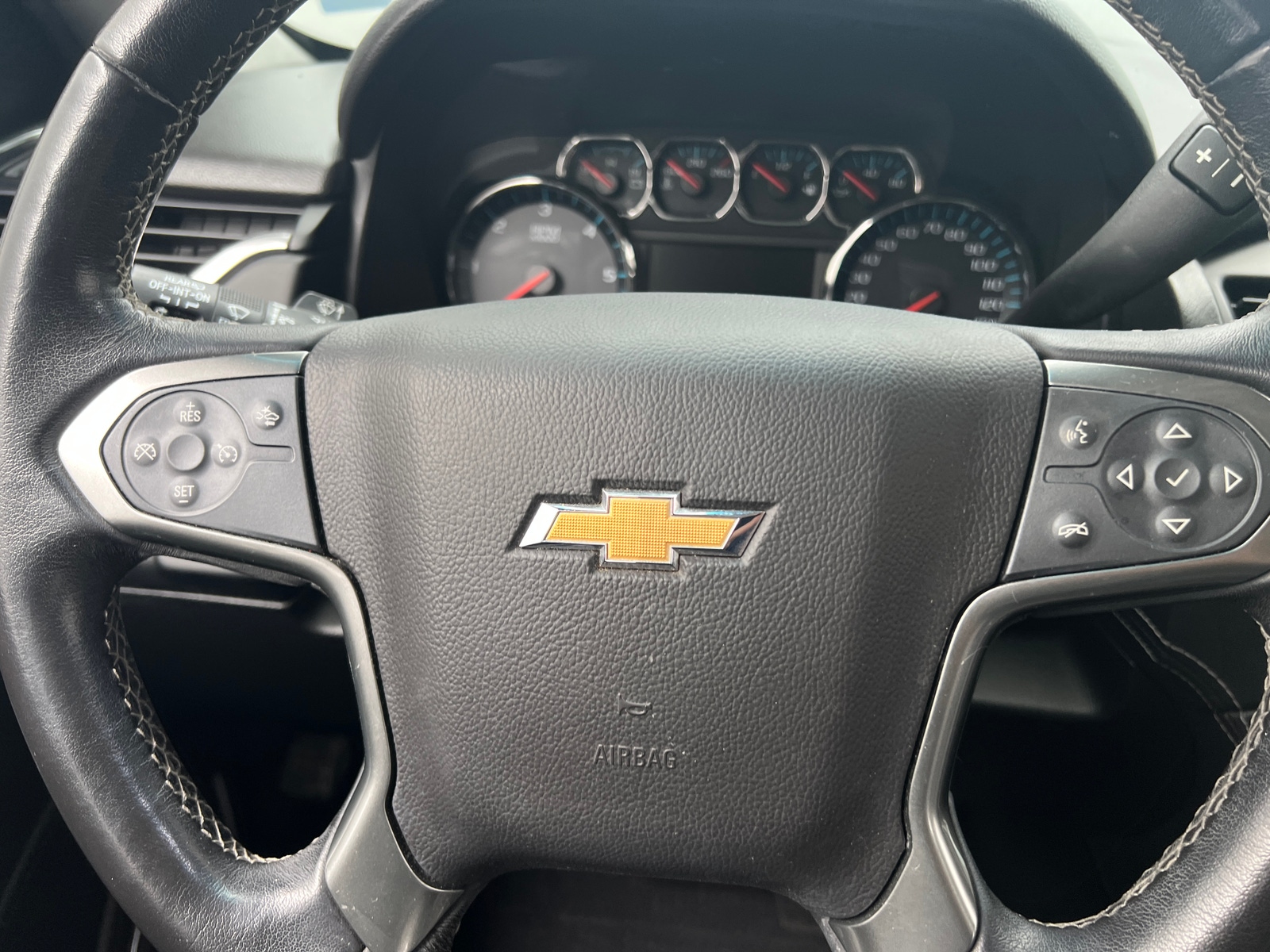 Thumbnail: 2020 Chevrolet Tahoe - 5