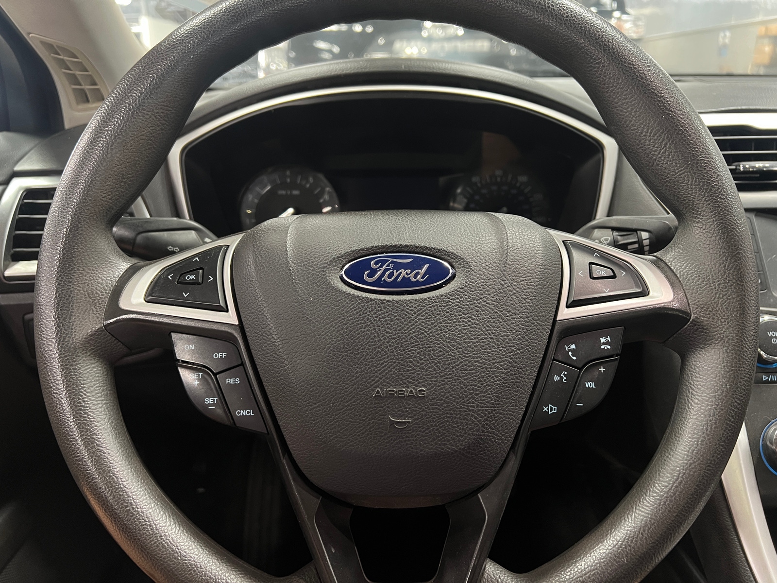 Thumbnail: 2016 Ford Fusion - 5