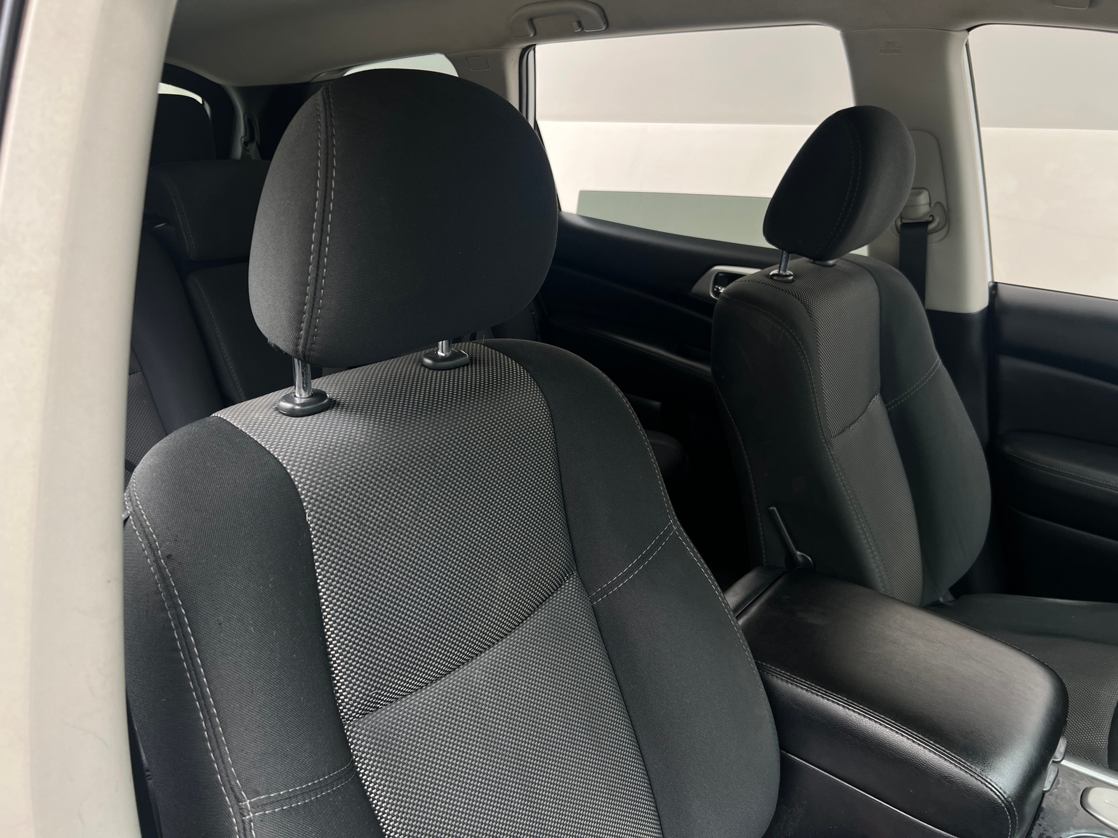 Thumbnail: 2019 Nissan Pathfinder - 2