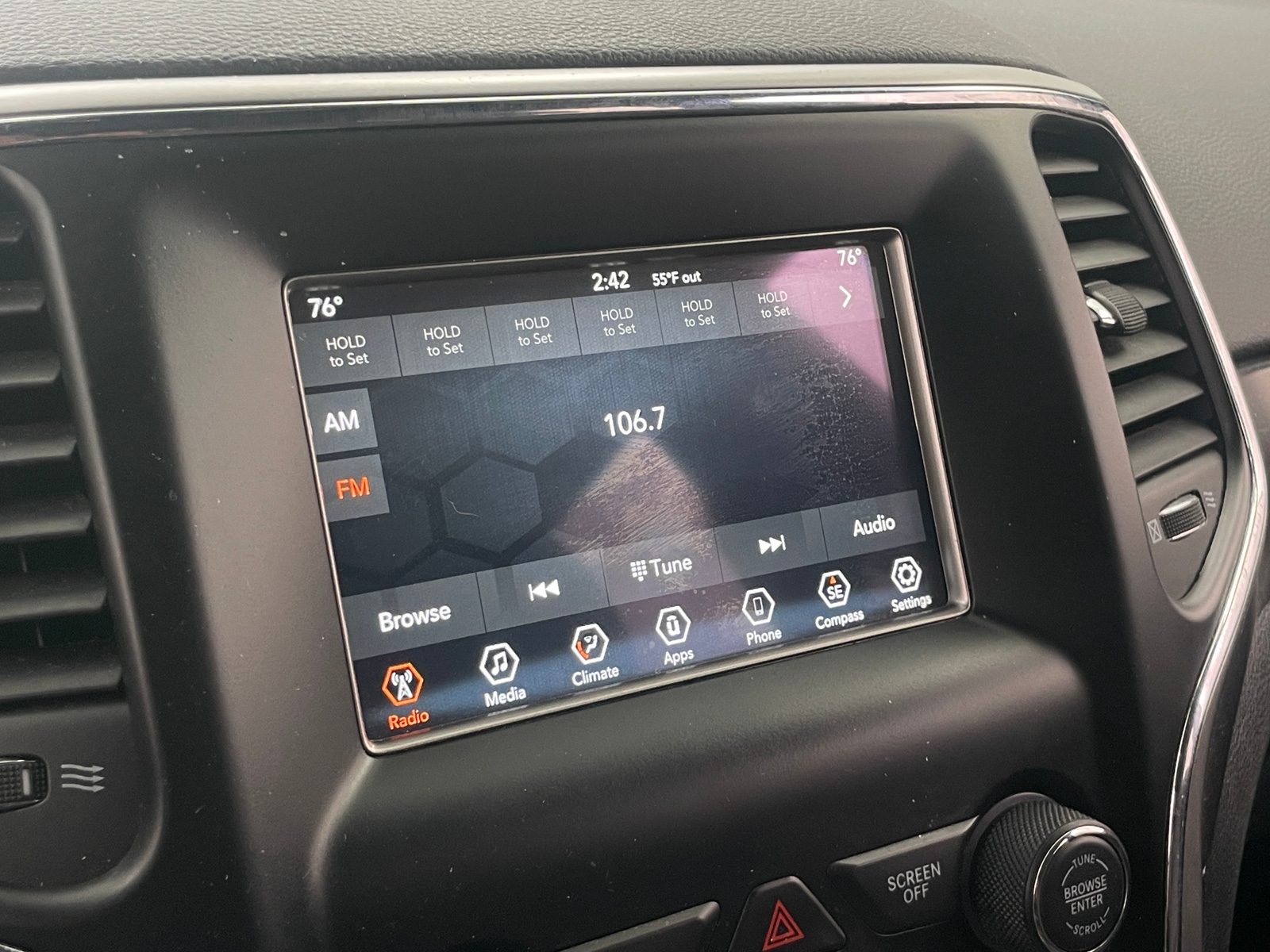 Thumbnail: 2018 Jeep Grand Cherokee - 4
