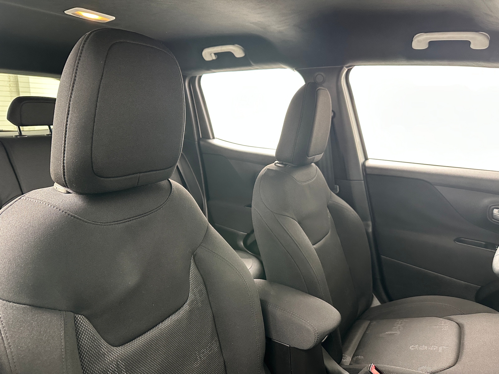 Thumbnail: 2017 Jeep Renegade - 2