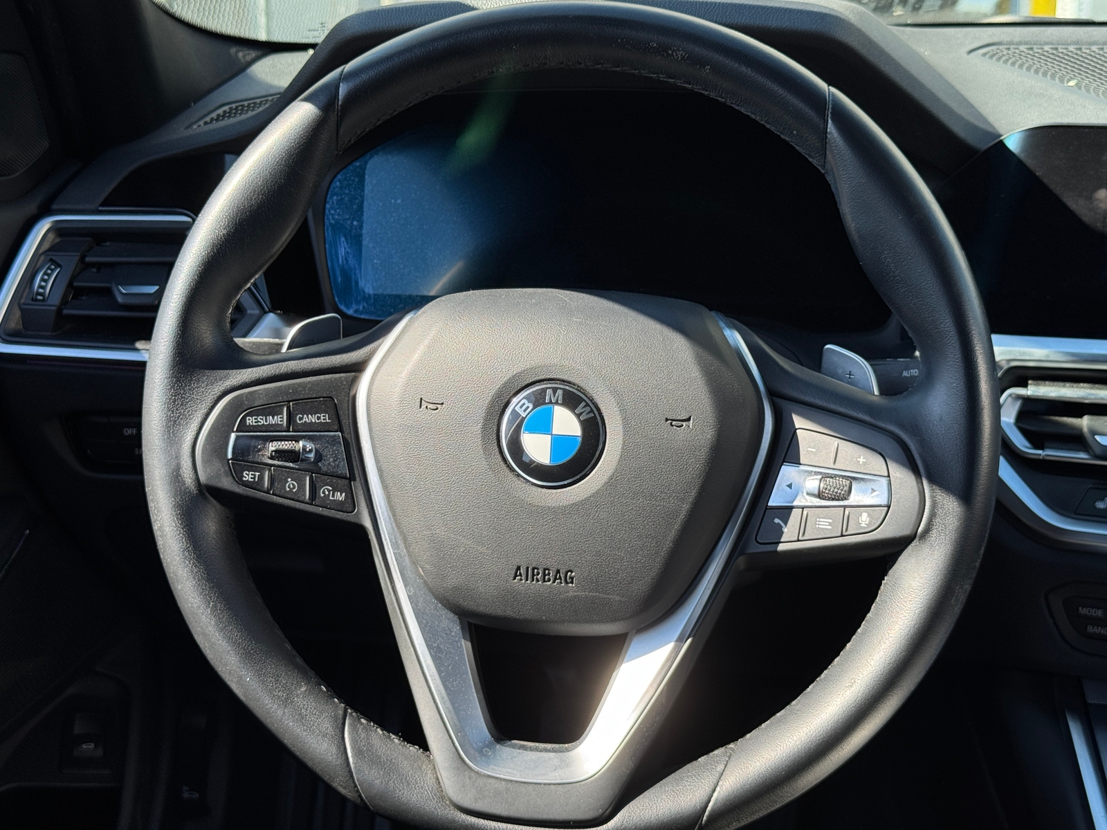 Thumbnail: 2021 BMW 3 Series - 4
