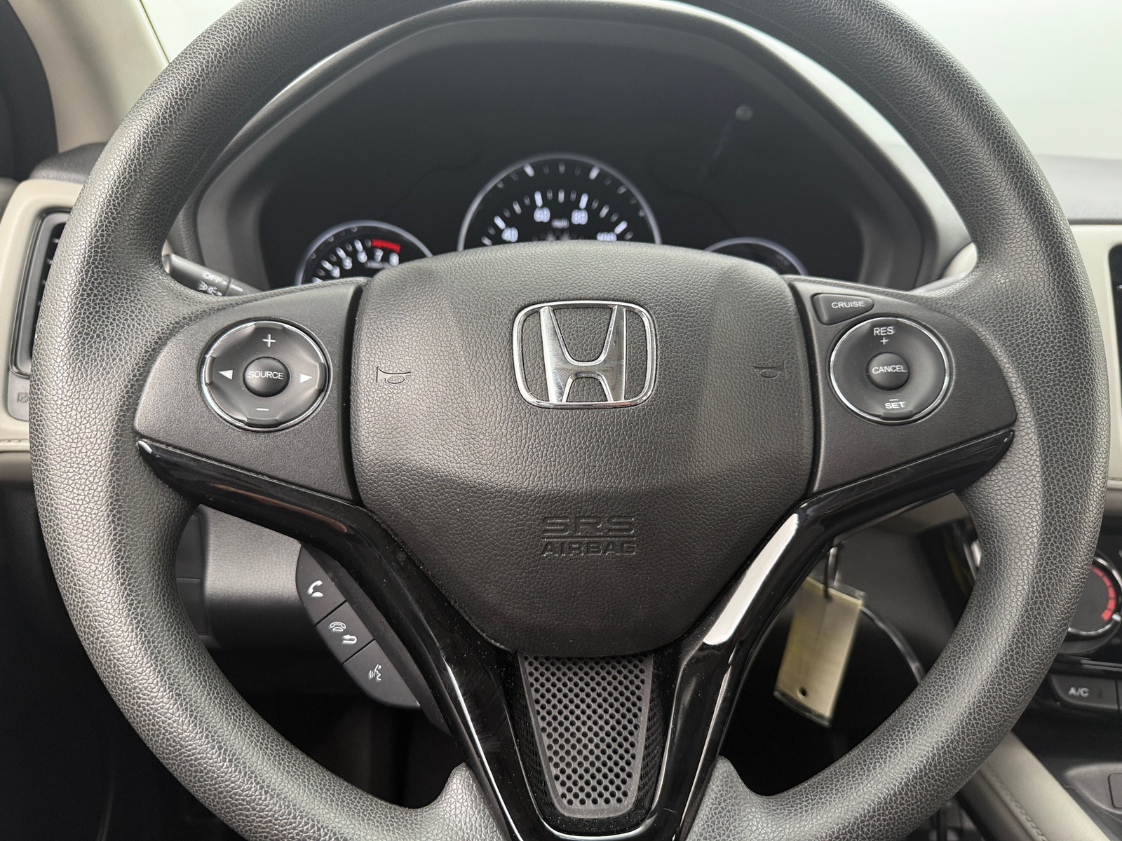 Thumbnail: 2017 Honda HR-V - 5