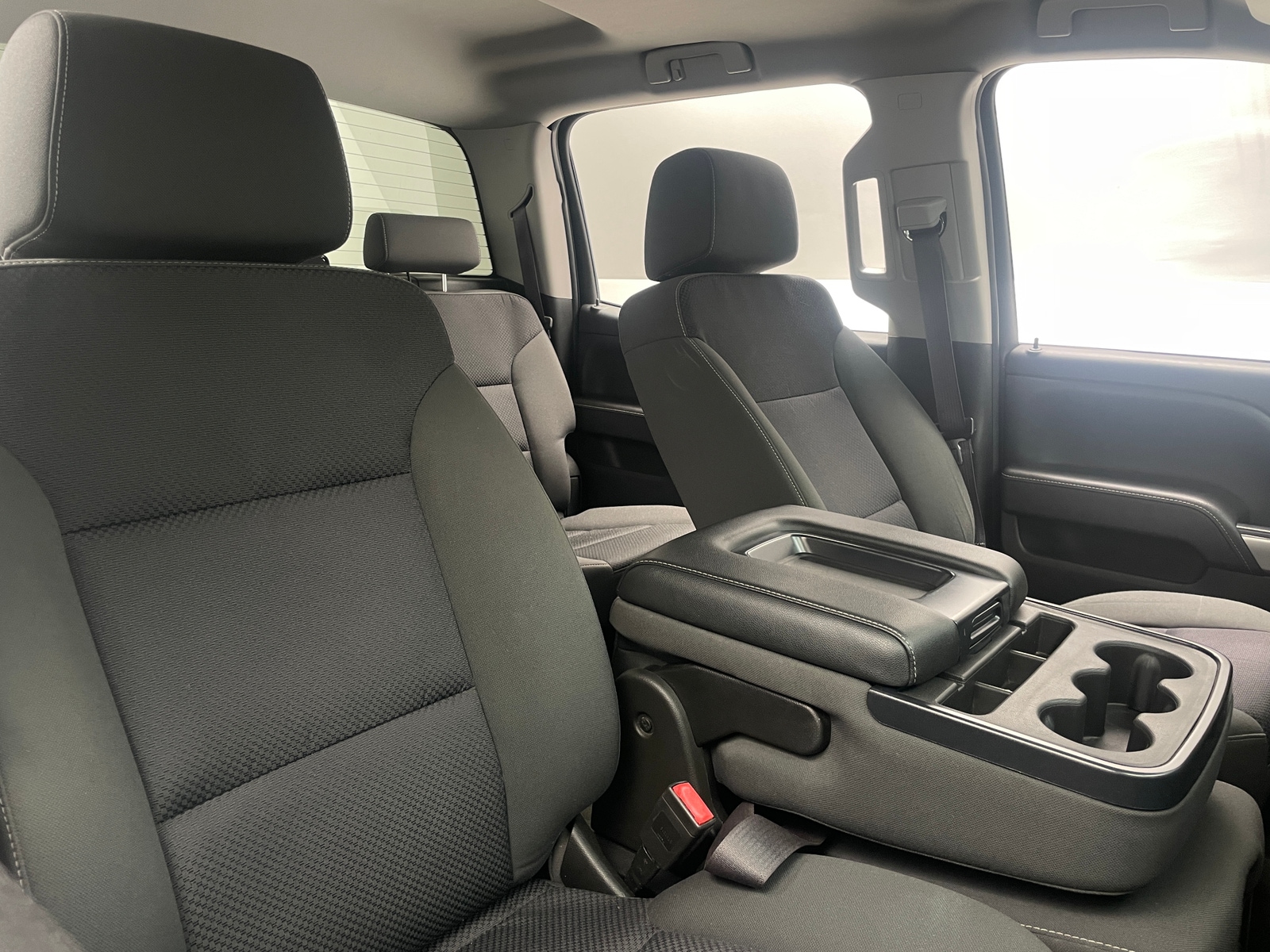 Thumbnail: 2016 Chevrolet Silverado 1500 - 2