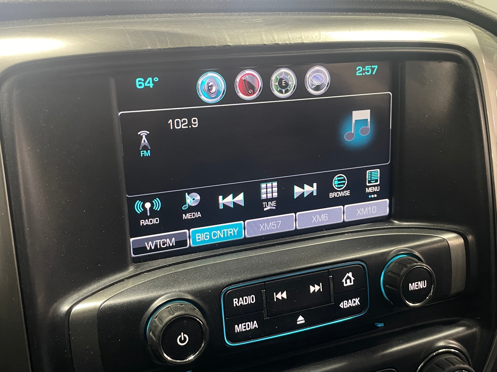 Thumbnail: 2016 Chevrolet Silverado 1500 - 4