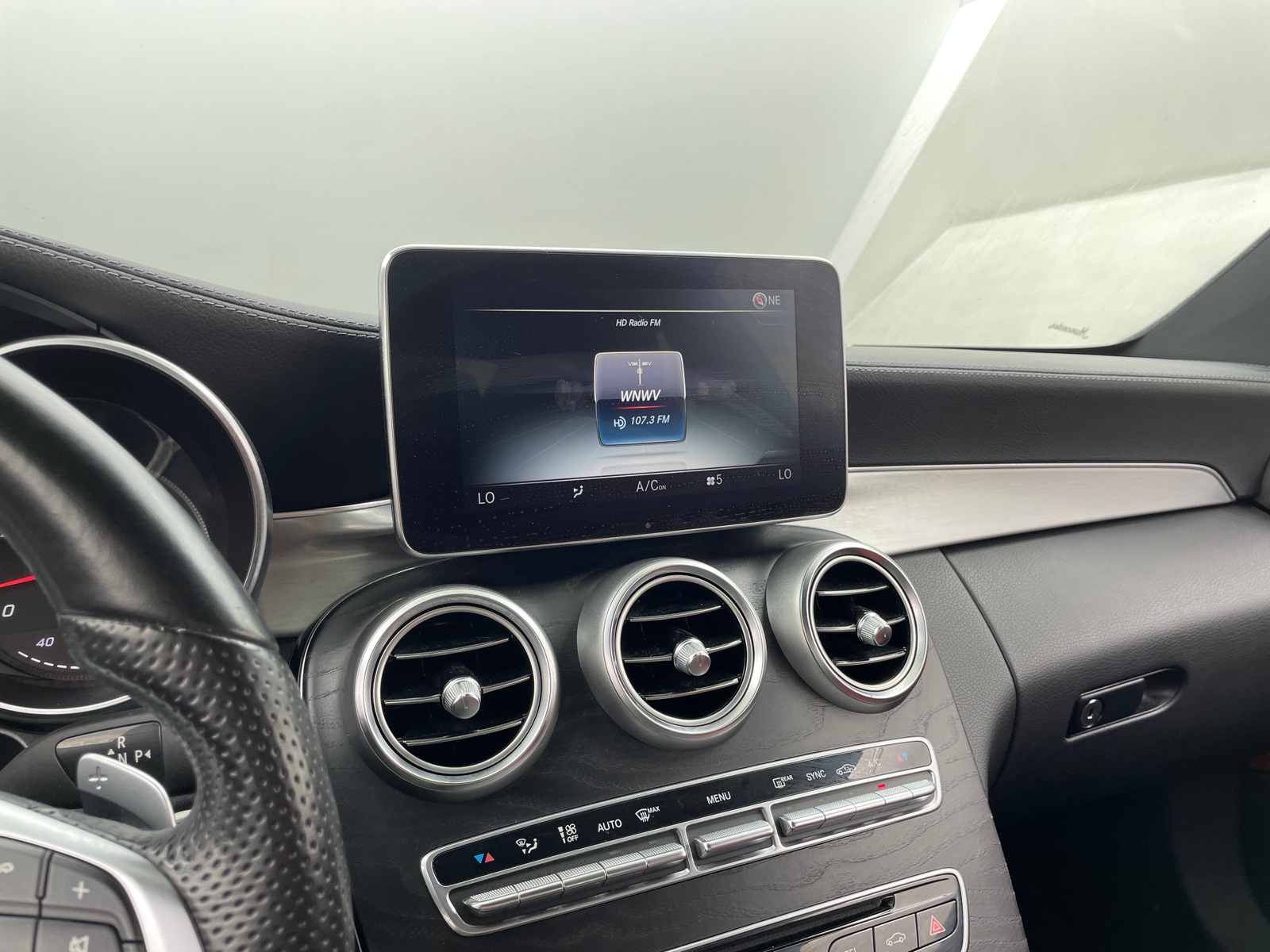 Thumbnail: 2017 Mercedes-Benz C-Class - 2