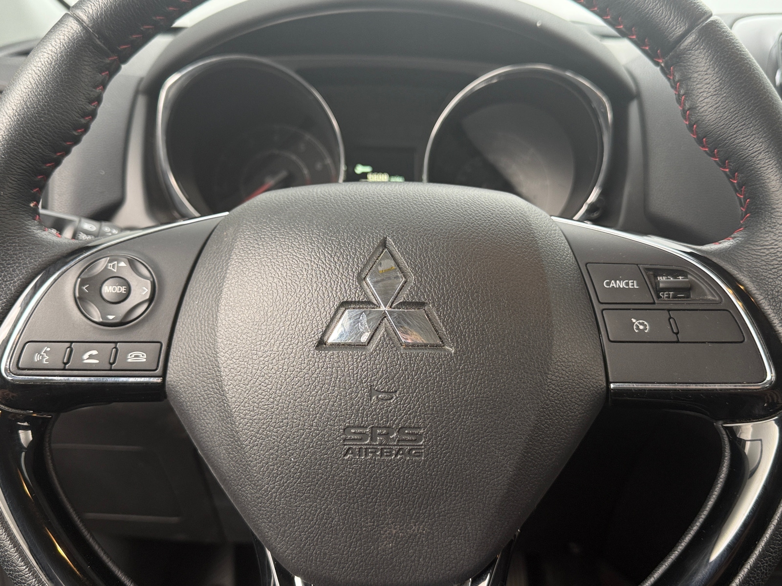 Thumbnail: 2024 Mitsubishi Outlander Sport - 5