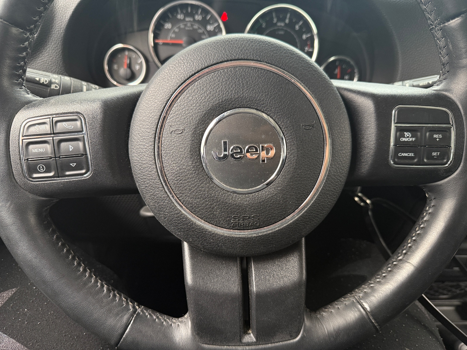 Thumbnail: 2016 Jeep Wrangler - 5