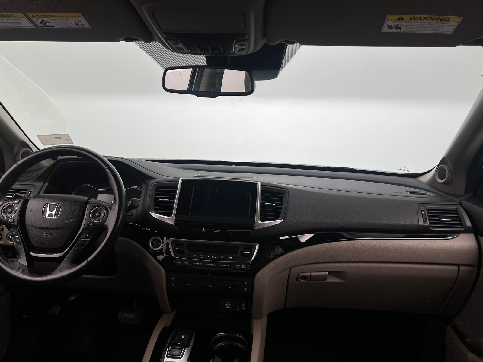 Thumbnail: 2017 Honda Pilot - 2