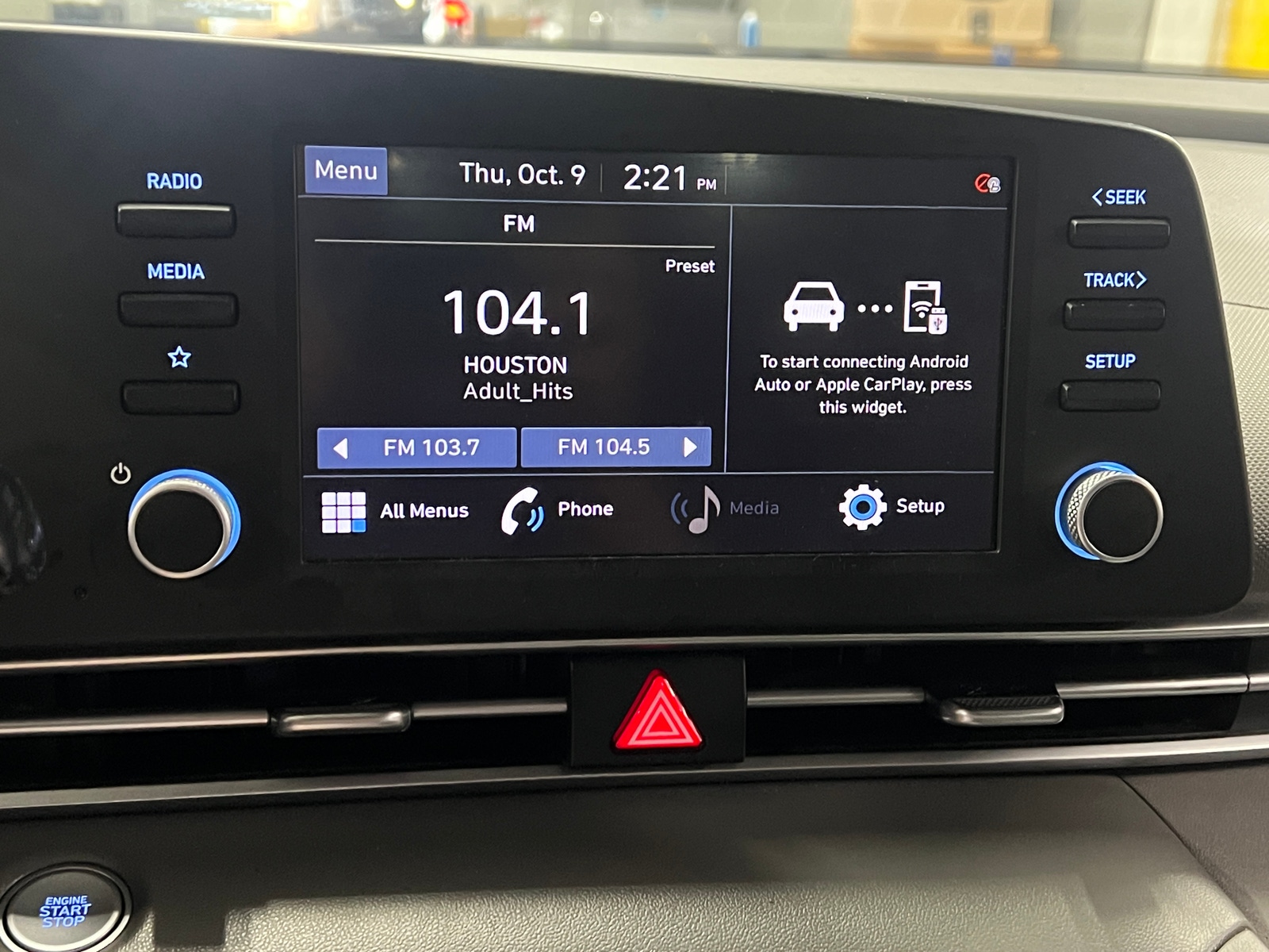 Thumbnail: 2021 Hyundai Elantra - 4