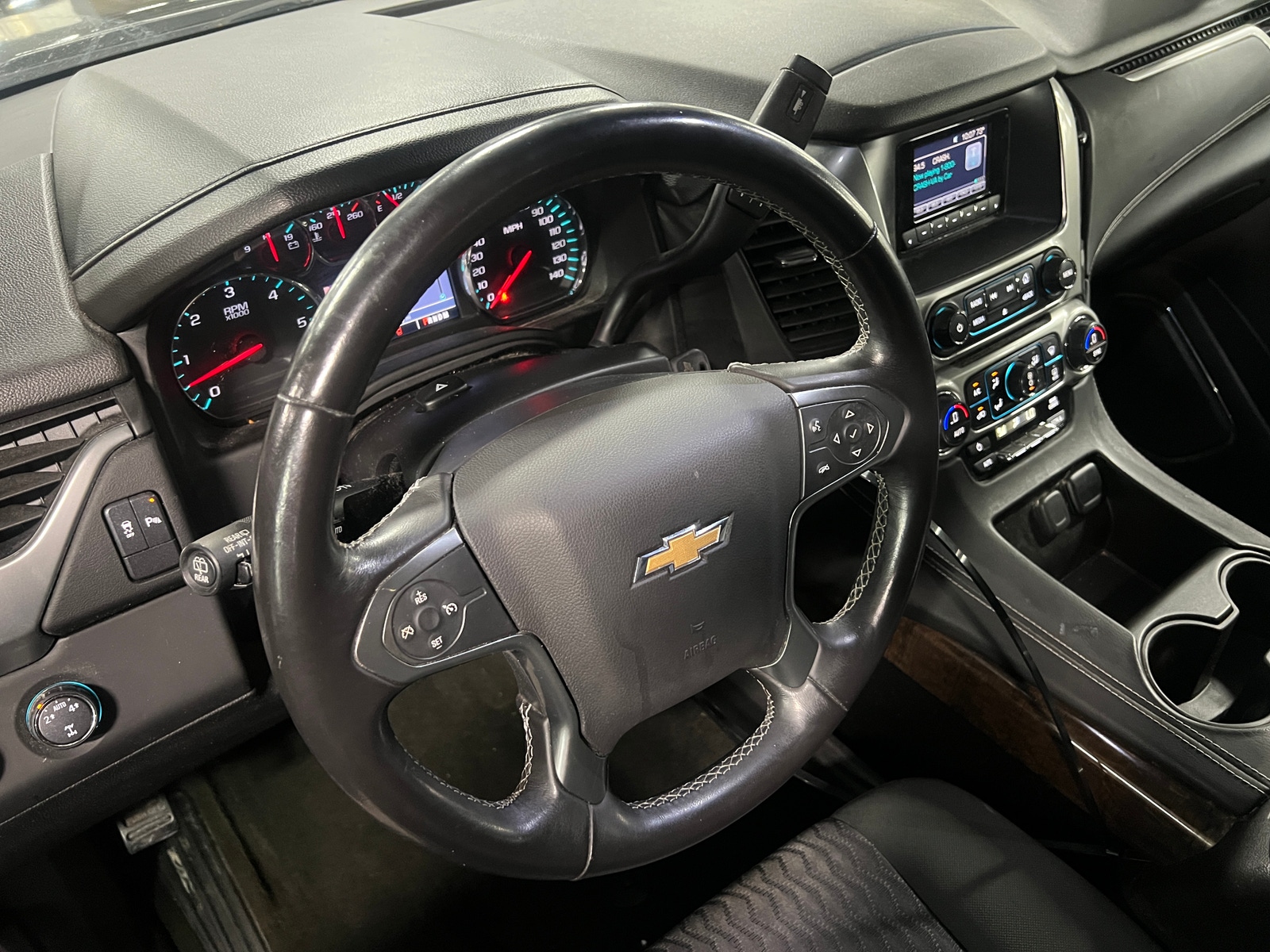 Thumbnail: 2015 Chevrolet Suburban - 5