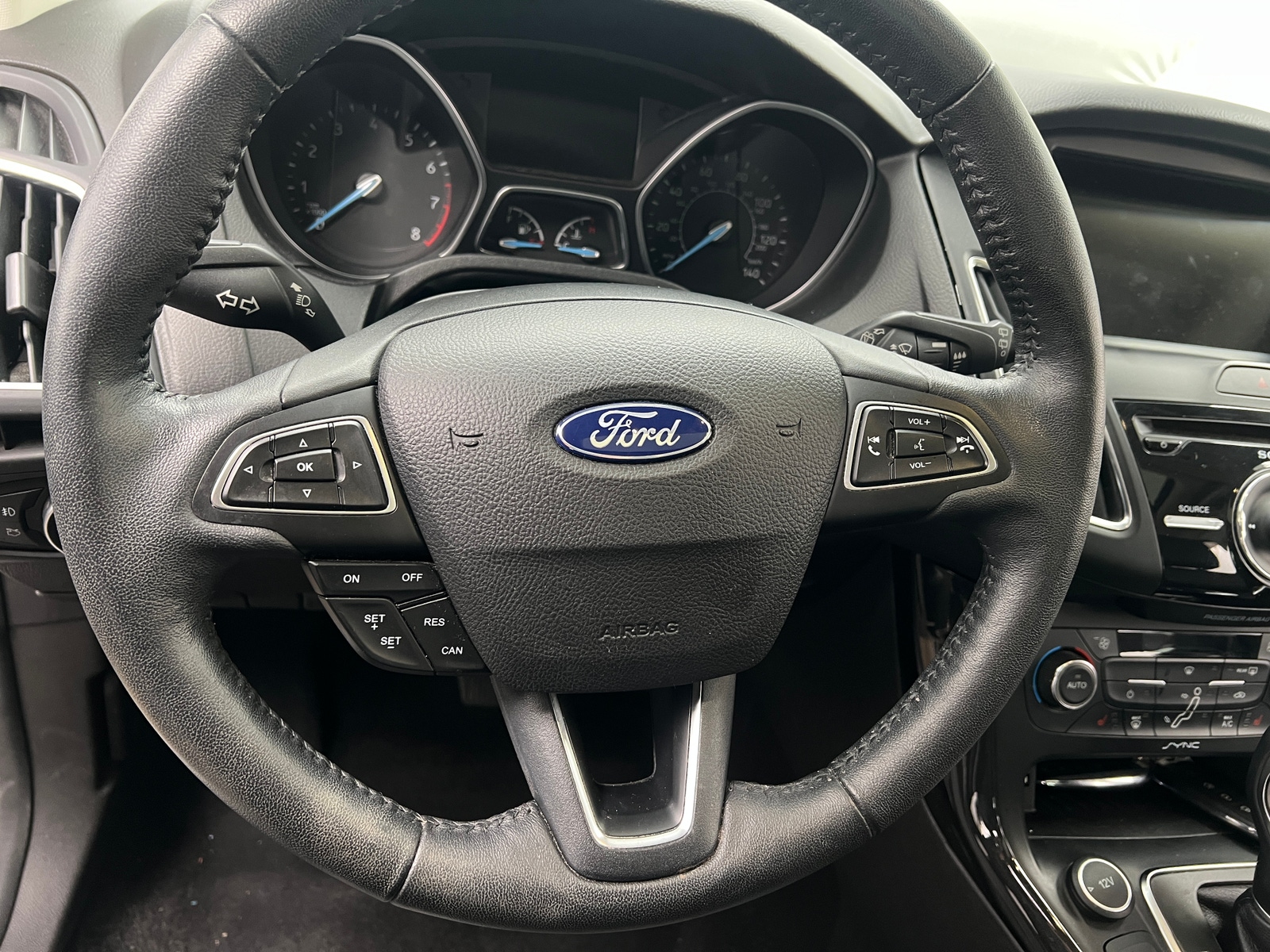 Thumbnail: 2017 Ford Focus - 4