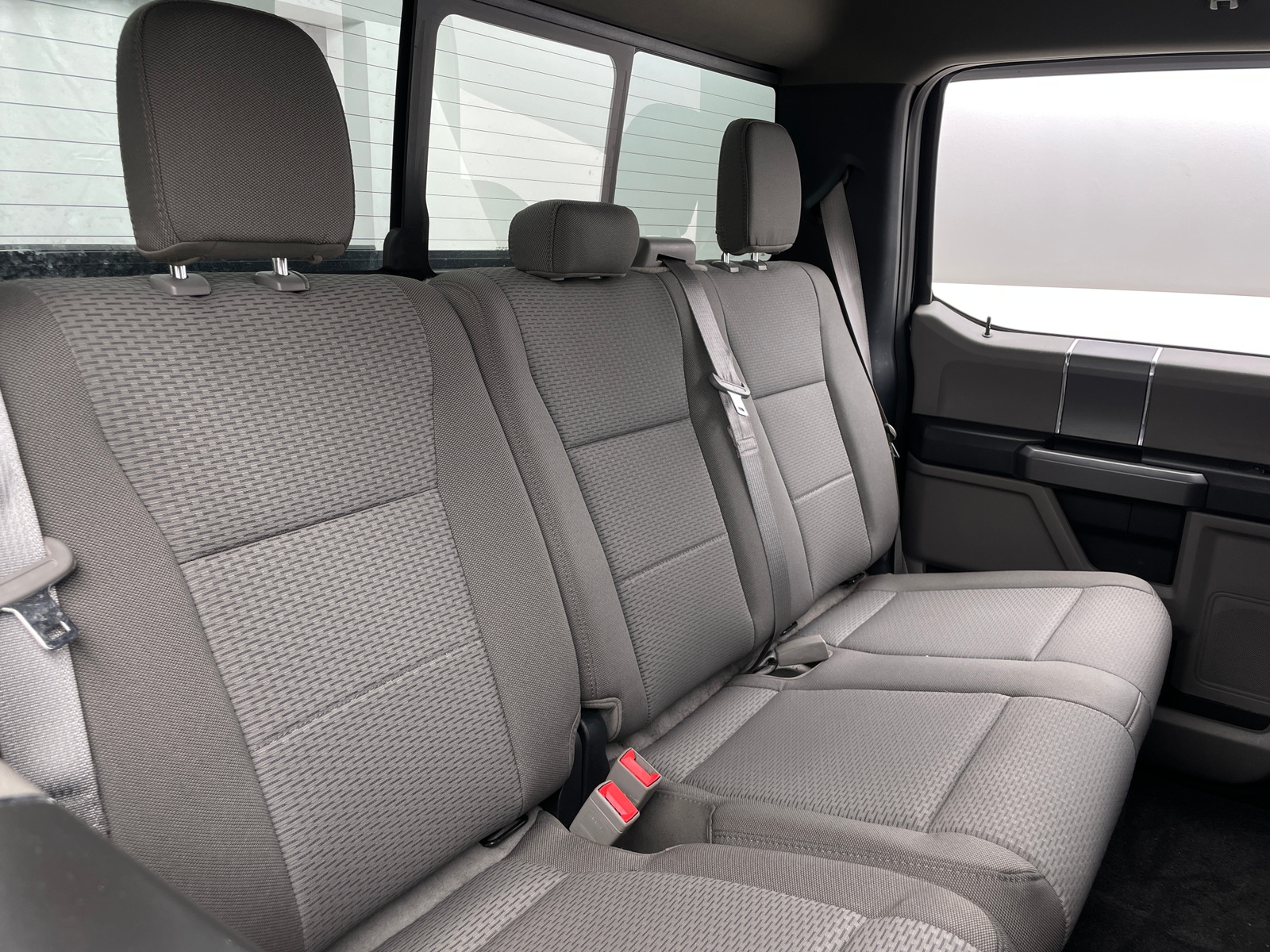 Thumbnail: 2020 Ford Econoline - 6
