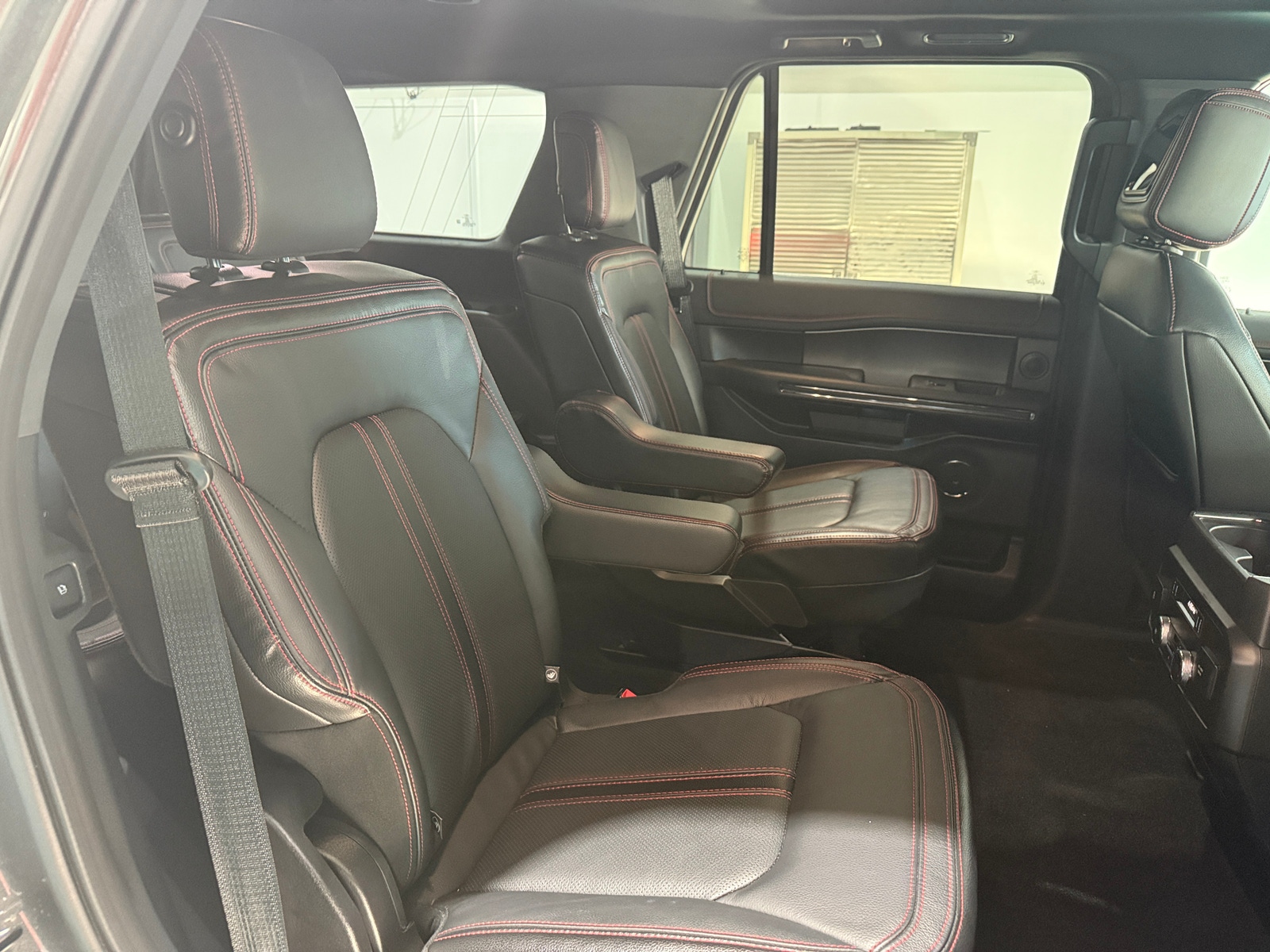 Thumbnail: 2019 Ford Expedition - 5