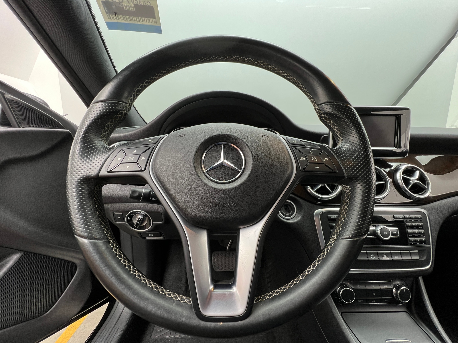 Thumbnail: 2014 Mercedes-Benz CLA - 3