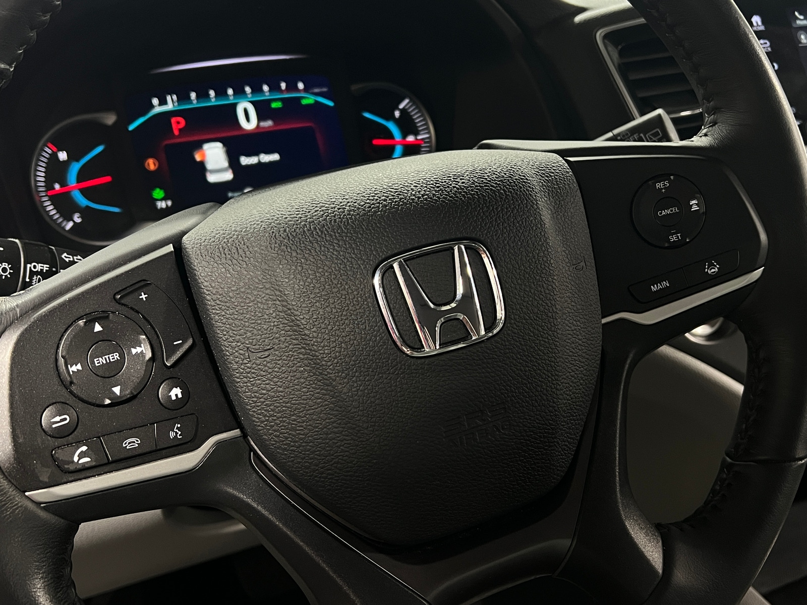 Thumbnail: 2019 Honda Pilot - 4