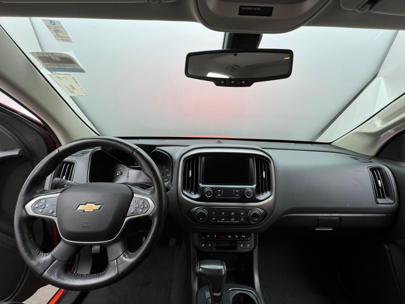 Thumbnail: 2019 Chevrolet Colorado - 3