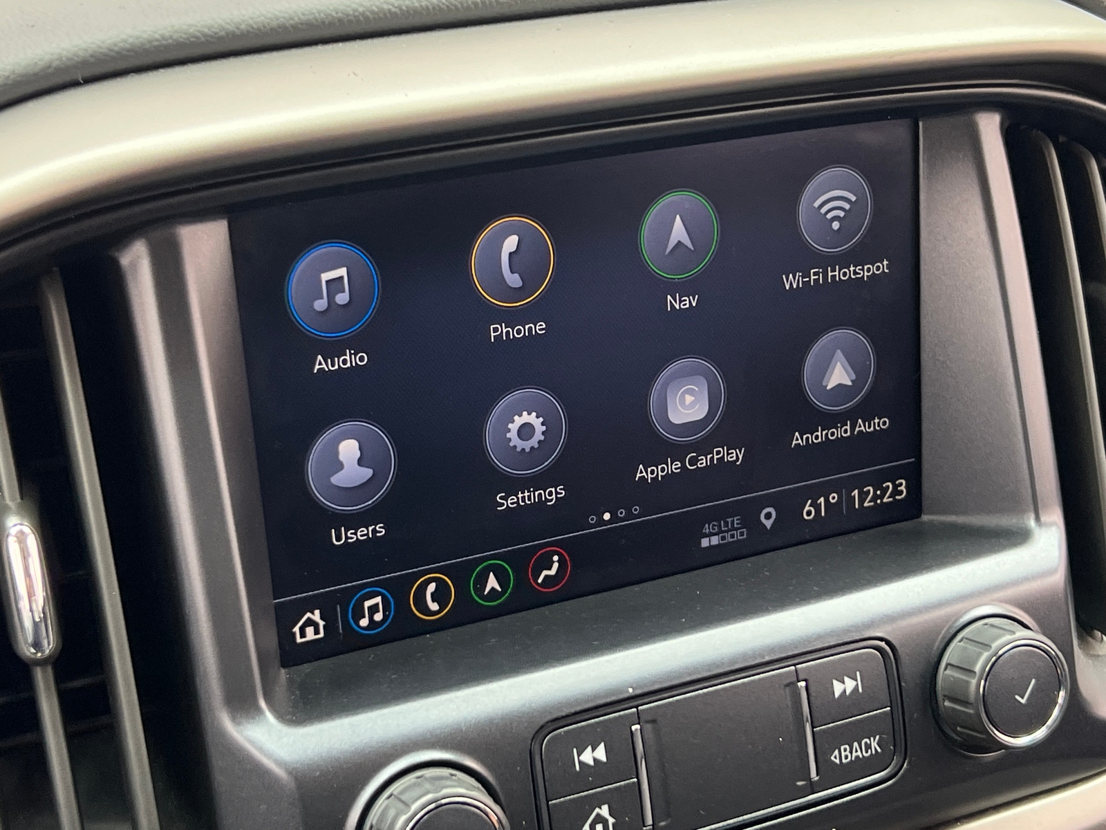 Thumbnail: 2019 Chevrolet Colorado - 4