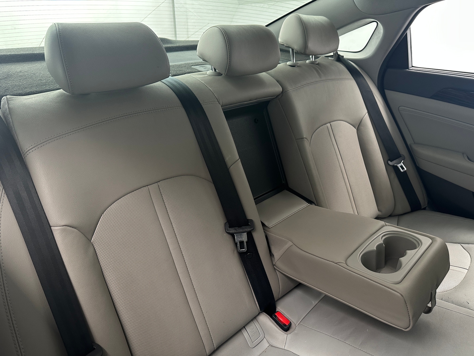 Thumbnail: 2017 Hyundai Sonata - 5