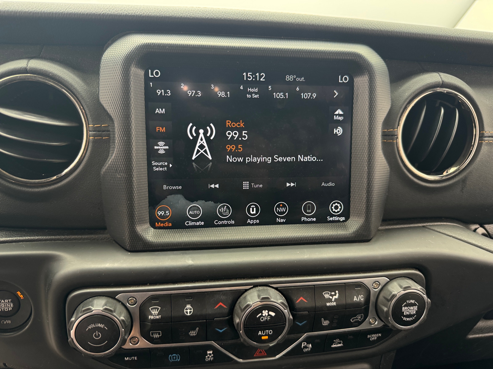 Thumbnail: 2021 Jeep Wrangler - 3