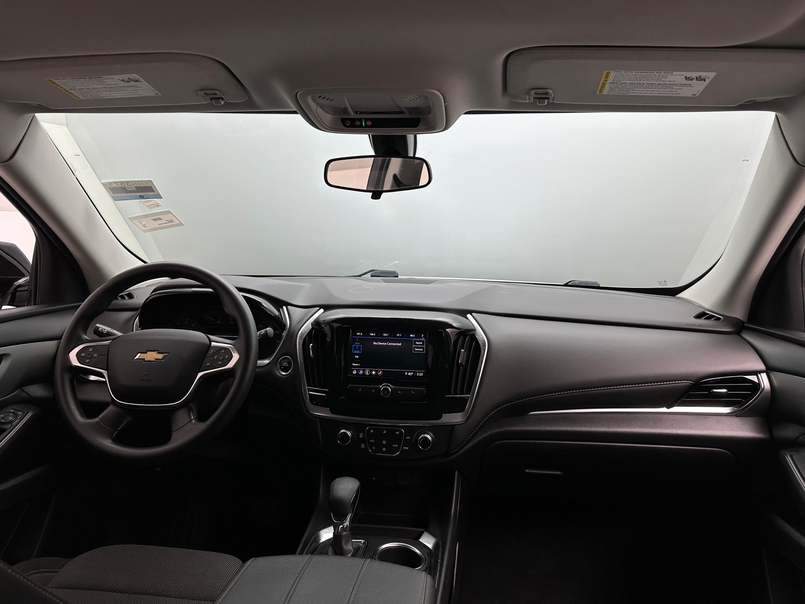 Thumbnail: 2021 Chevrolet Traverse - 3