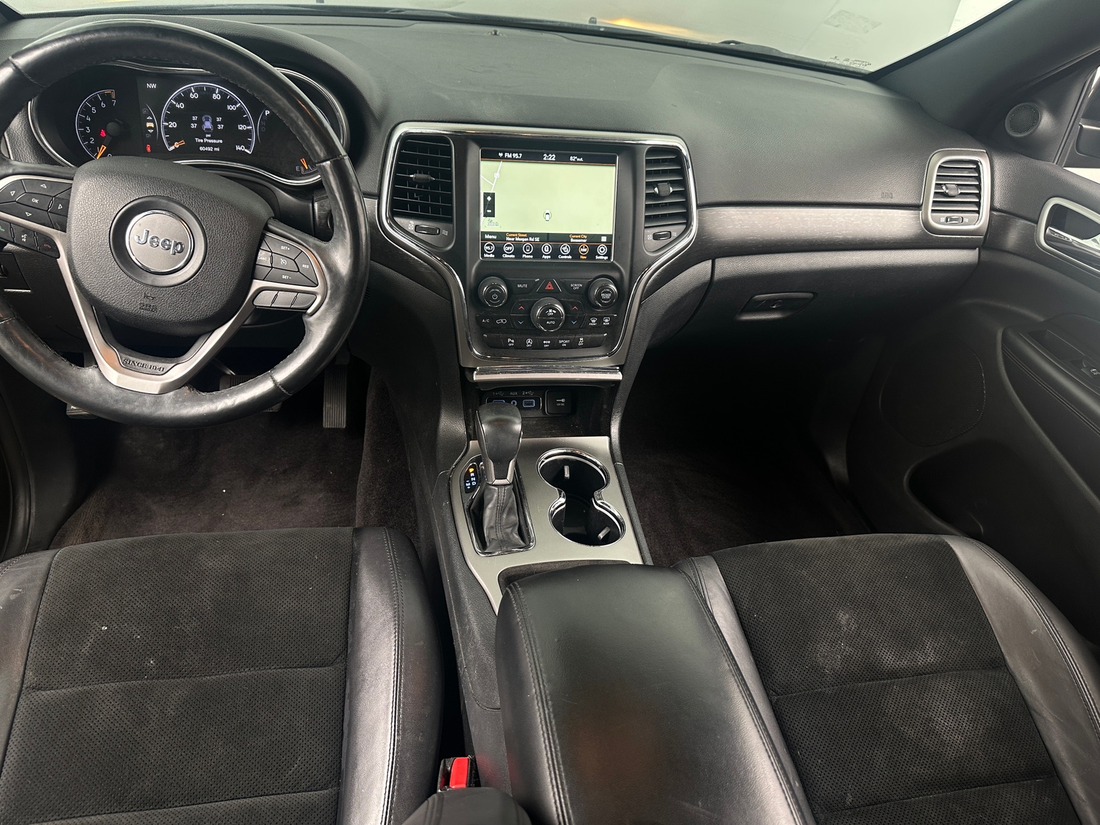 Thumbnail: 2018 Jeep Grand Cherokee - 3