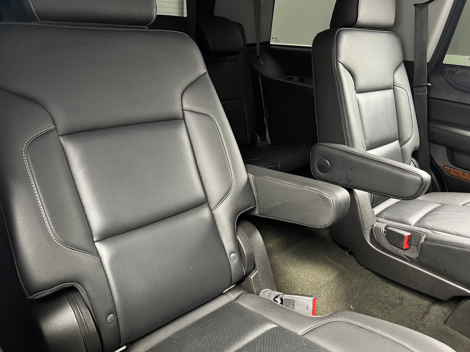 Thumbnail: 2018 Chevrolet Tahoe - 5