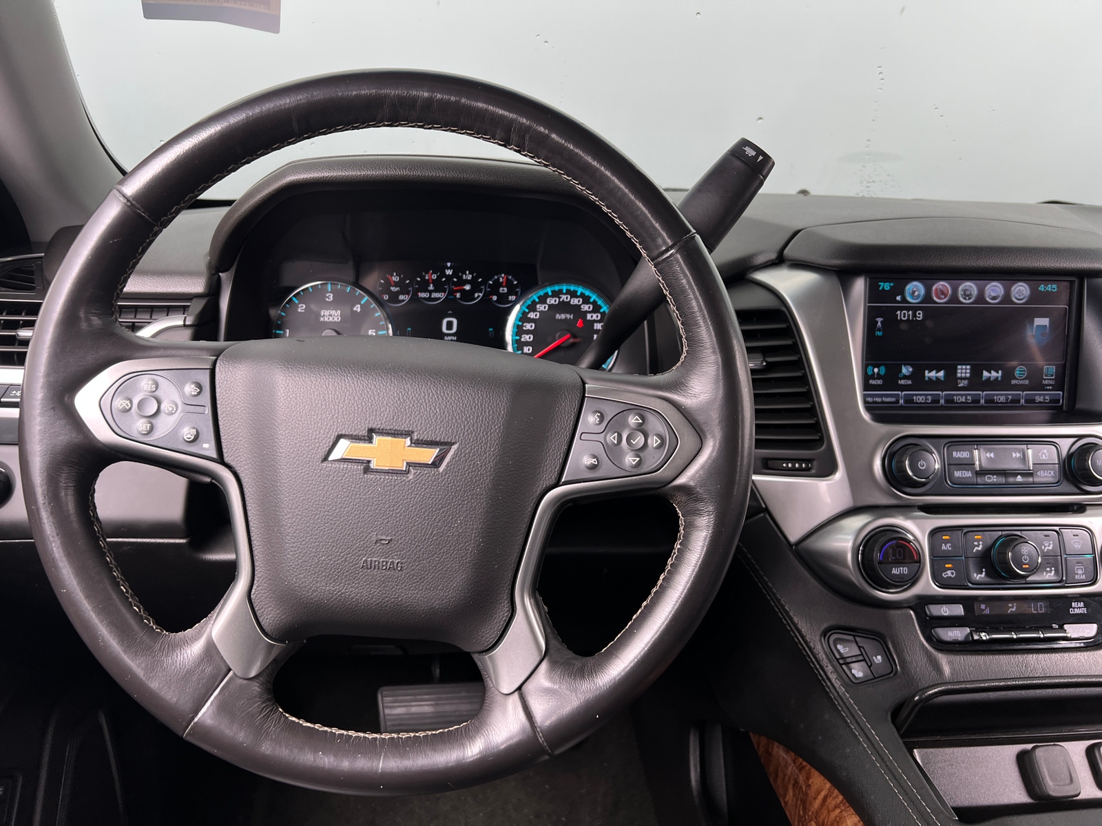 Thumbnail: 2018 Chevrolet Tahoe - 4