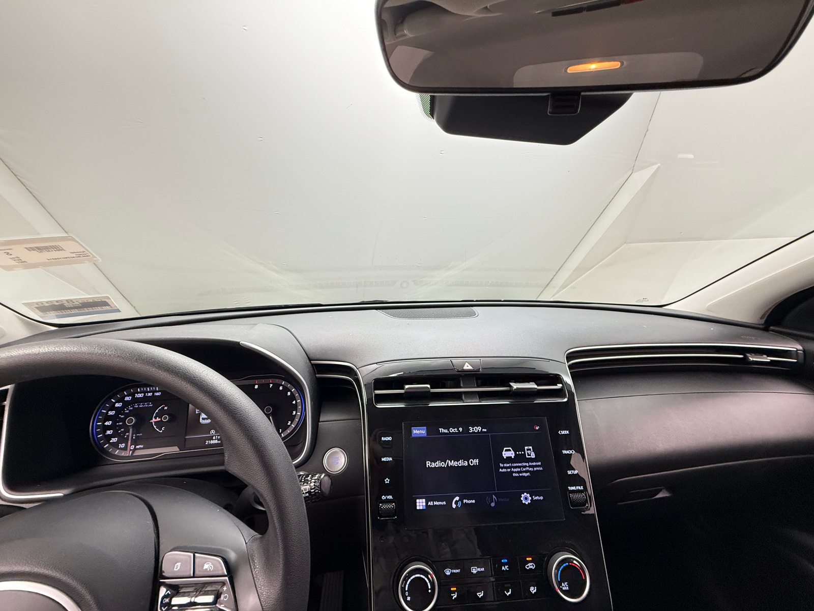 Thumbnail: 2022 Hyundai Tucson - 3