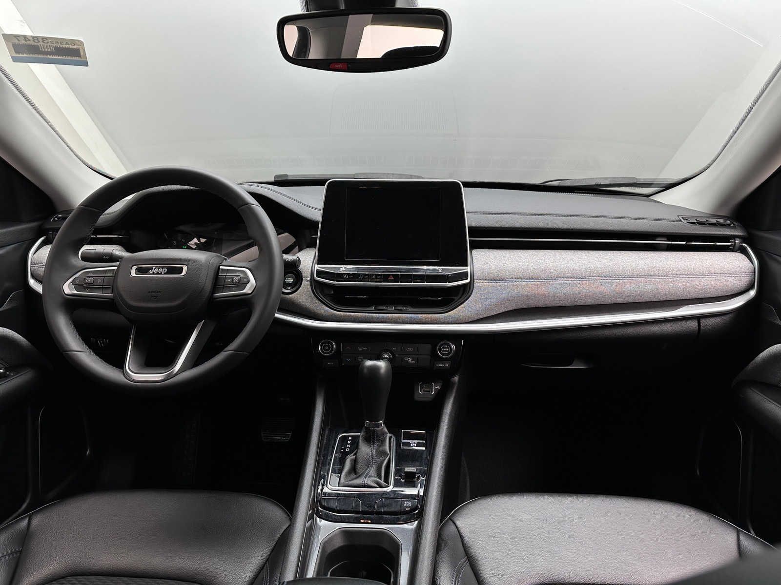 Thumbnail: 2022 Jeep Compass - 3