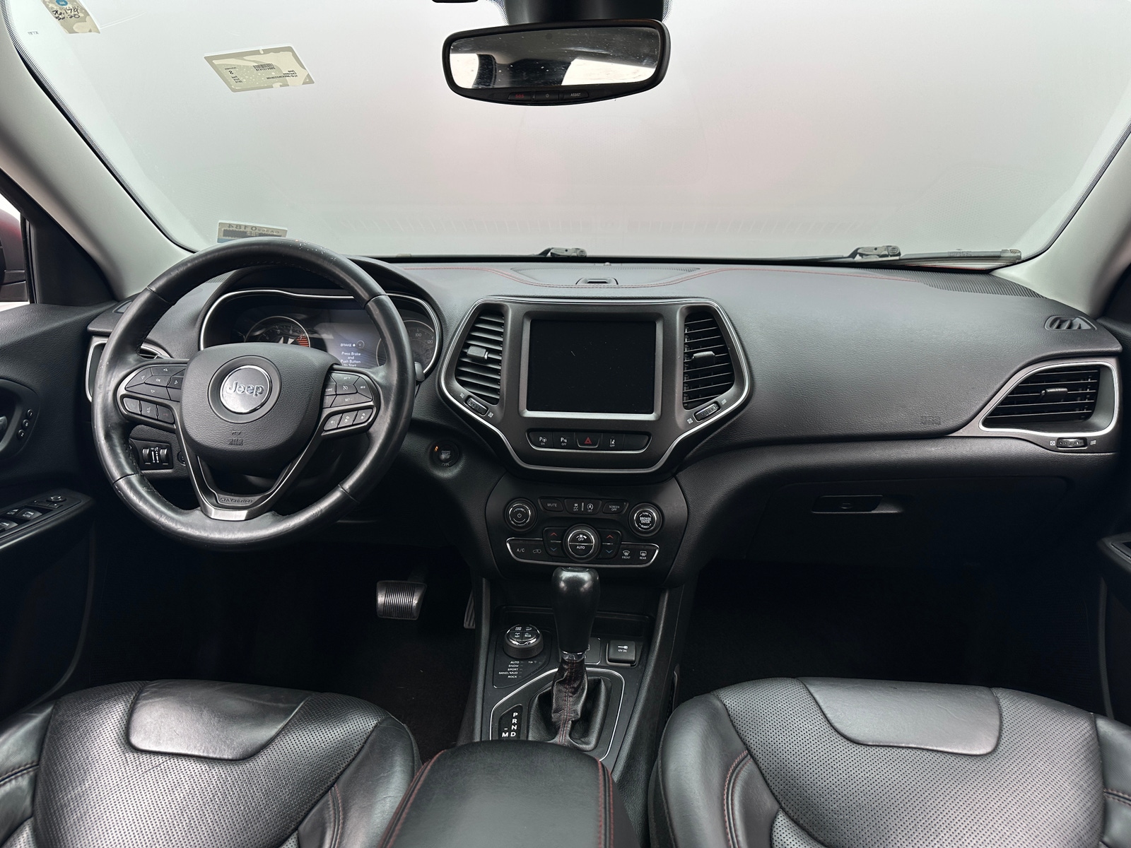Thumbnail: 2019 Jeep Cherokee - 2