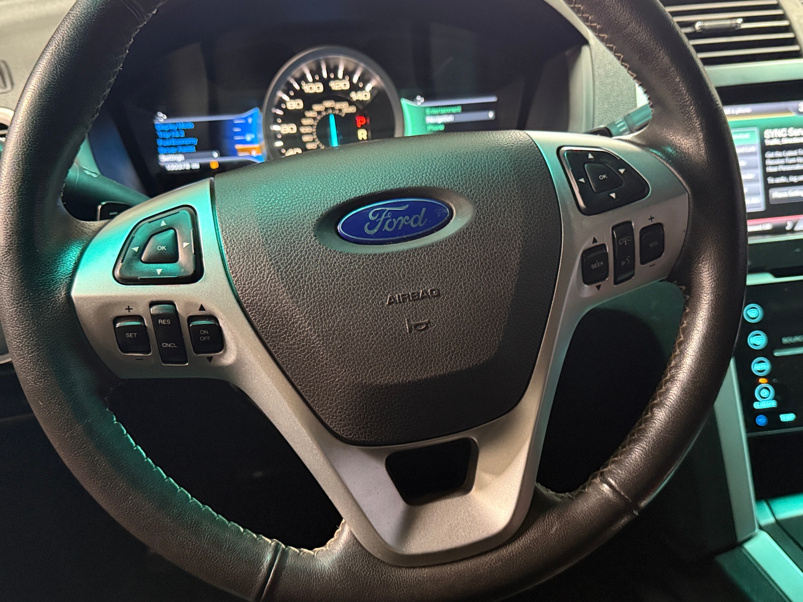 Thumbnail: 2014 Ford Explorer - 4