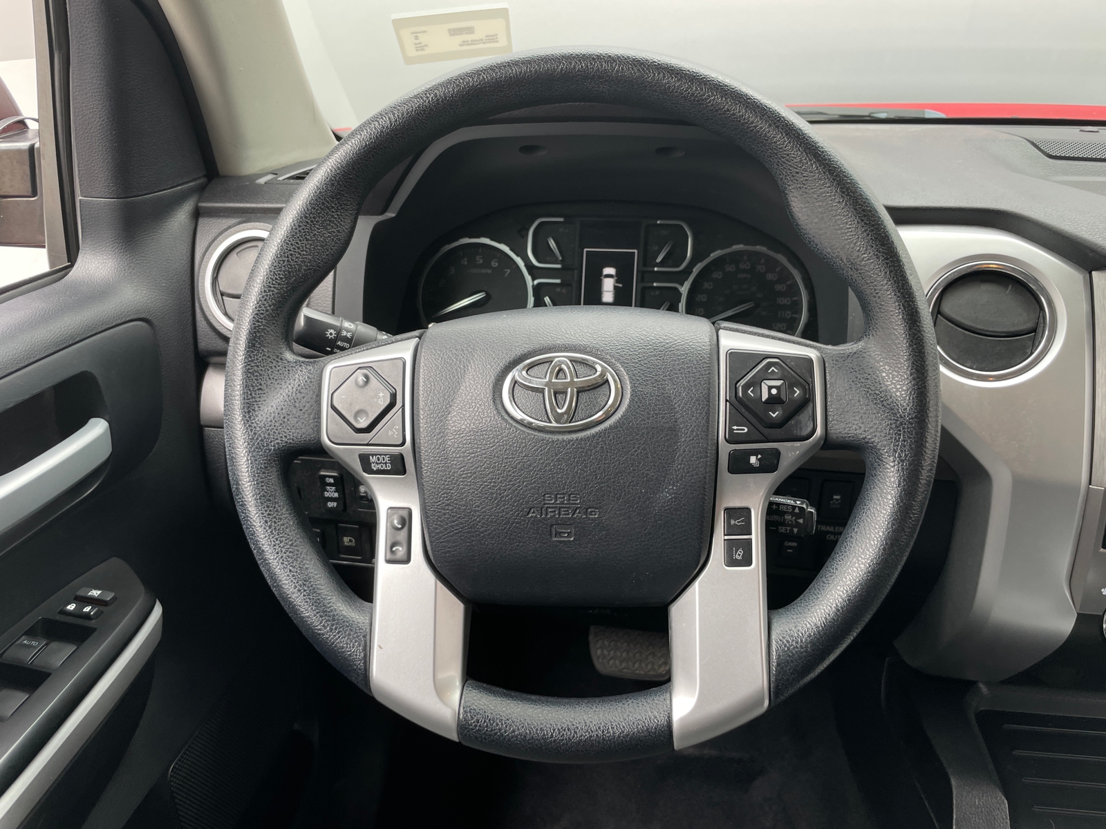 Thumbnail: 2018 Toyota Tundra - 5
