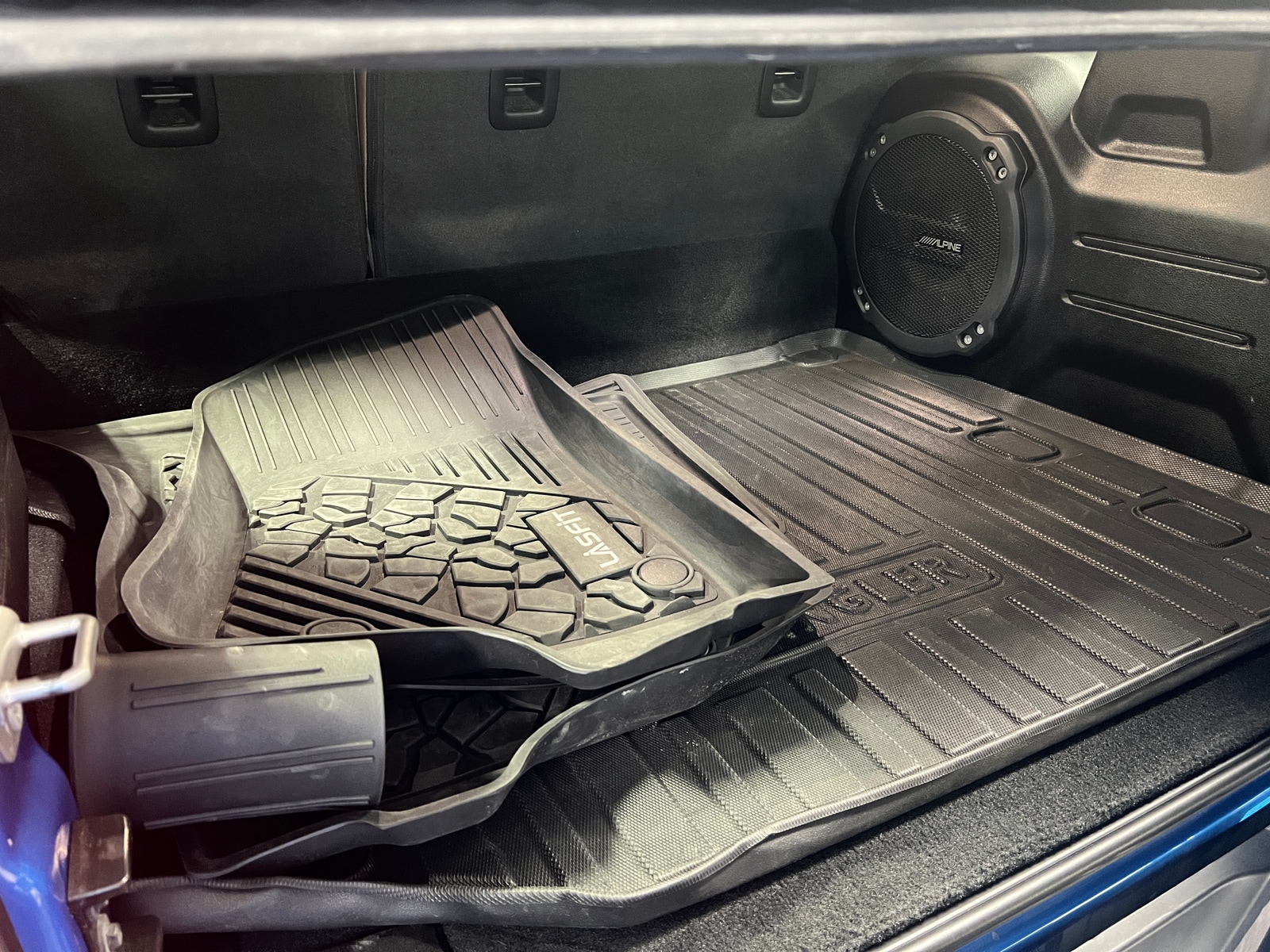 Thumbnail: 2022 Jeep Wrangler - 6