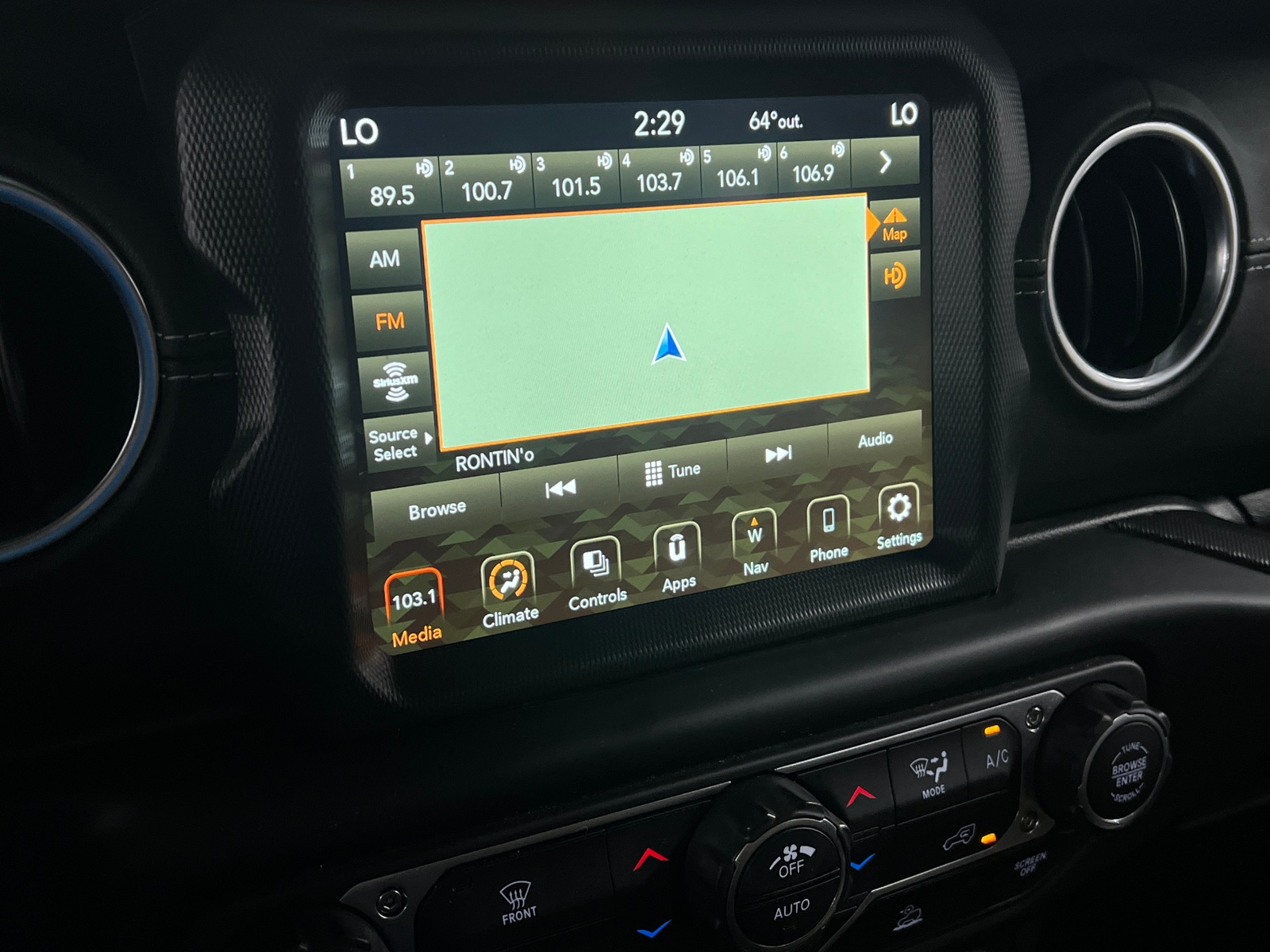 Thumbnail: 2022 Jeep Wrangler - 3