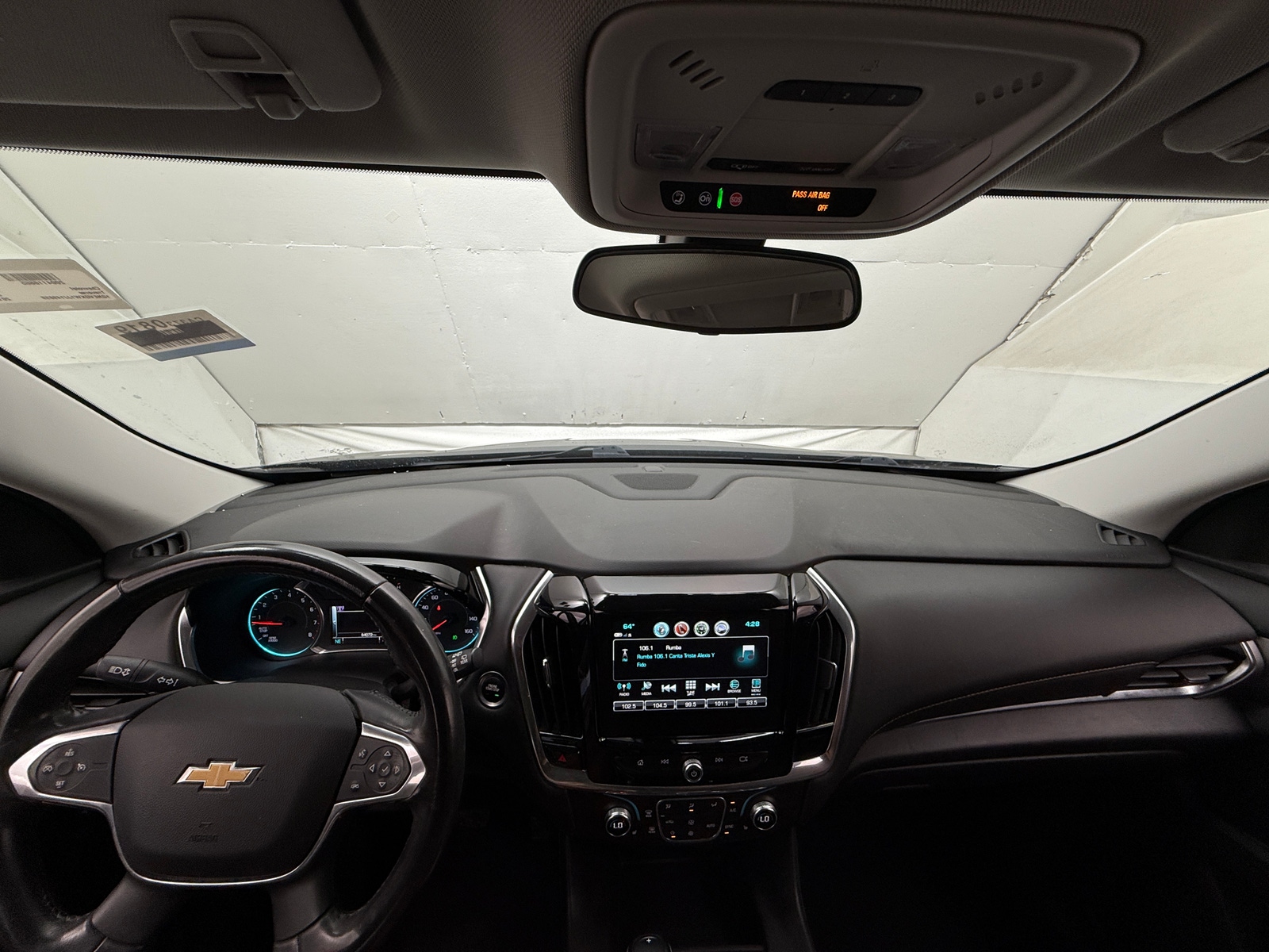Thumbnail: 2018 Chevrolet Traverse - 3