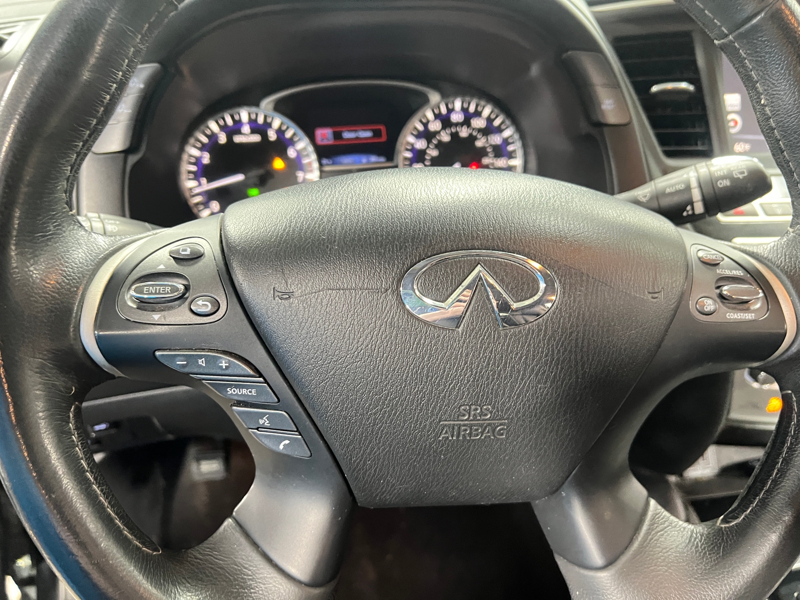 Thumbnail: 2019 INFINITI QX60 - 4
