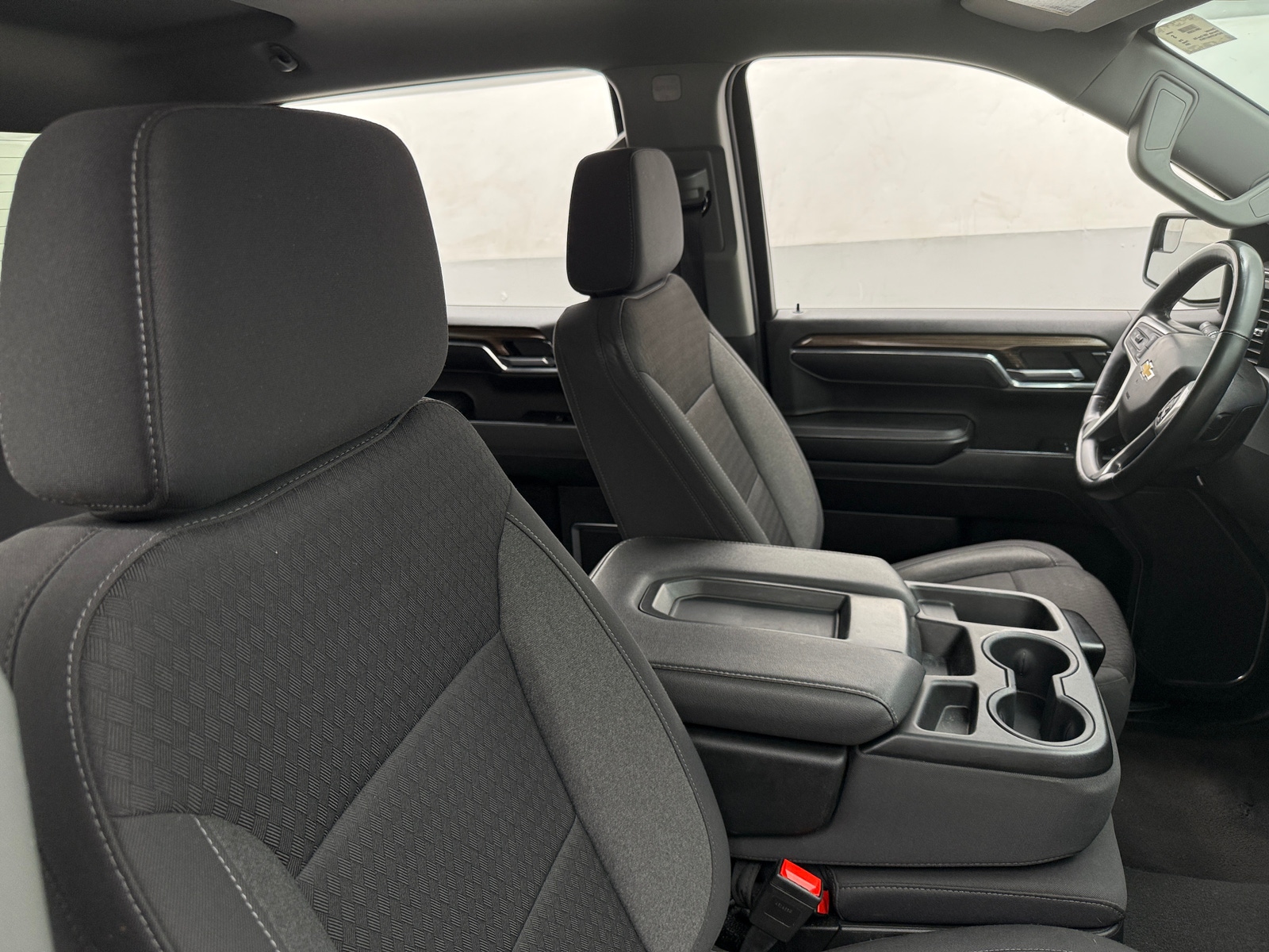 Thumbnail: 2024 Chevrolet Silverado 1500 - 2