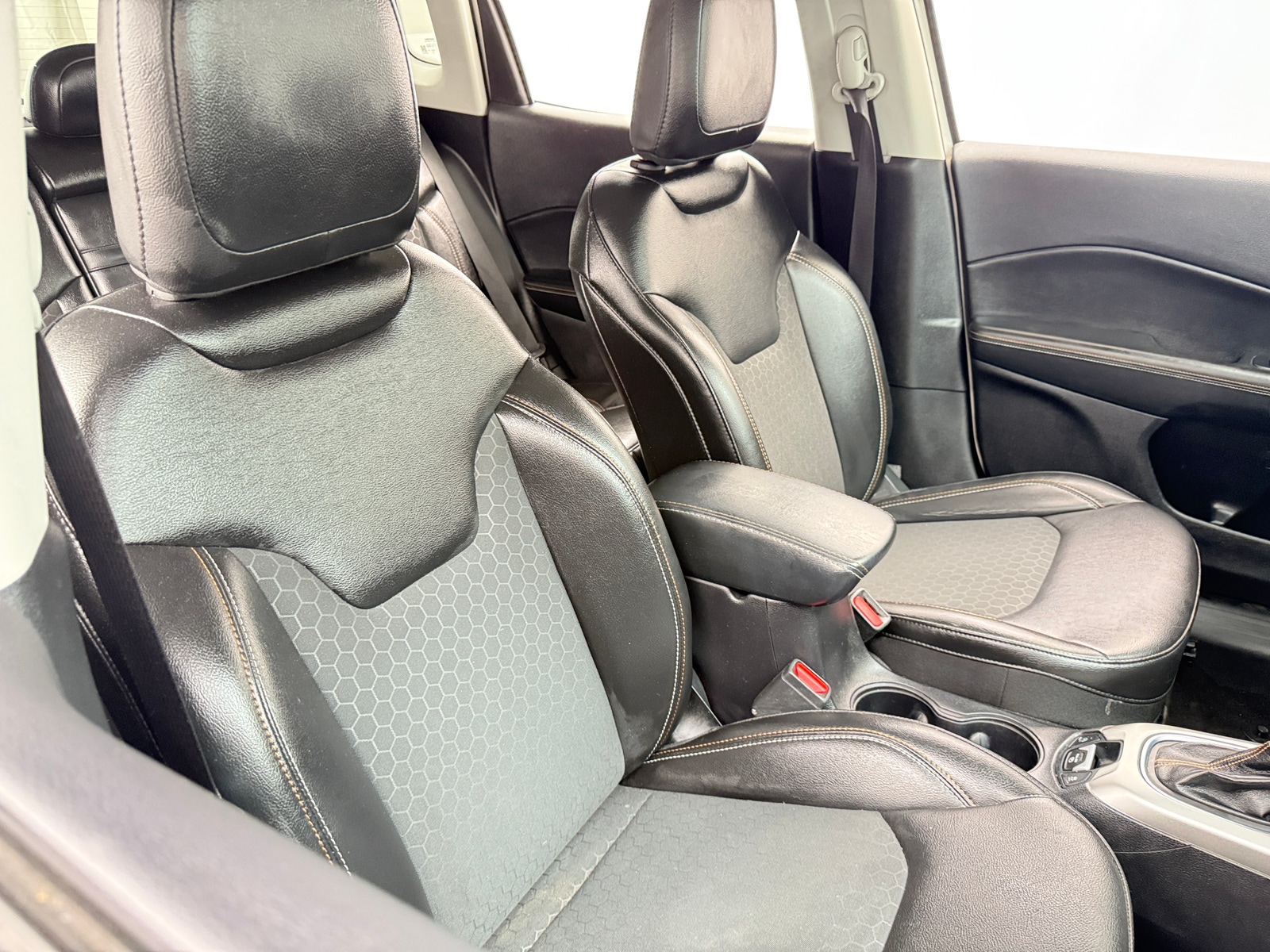 Thumbnail: 2019 Jeep Compass - 2