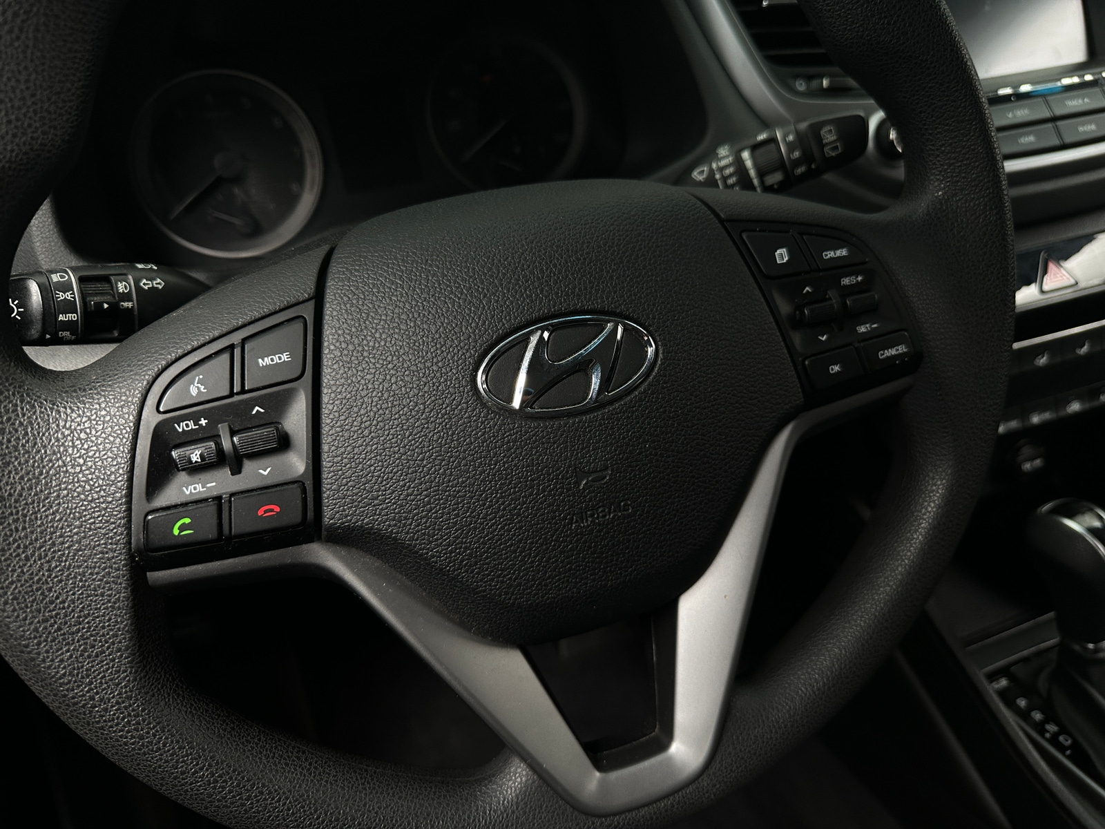 Thumbnail: 2018 Hyundai Tucson - 5